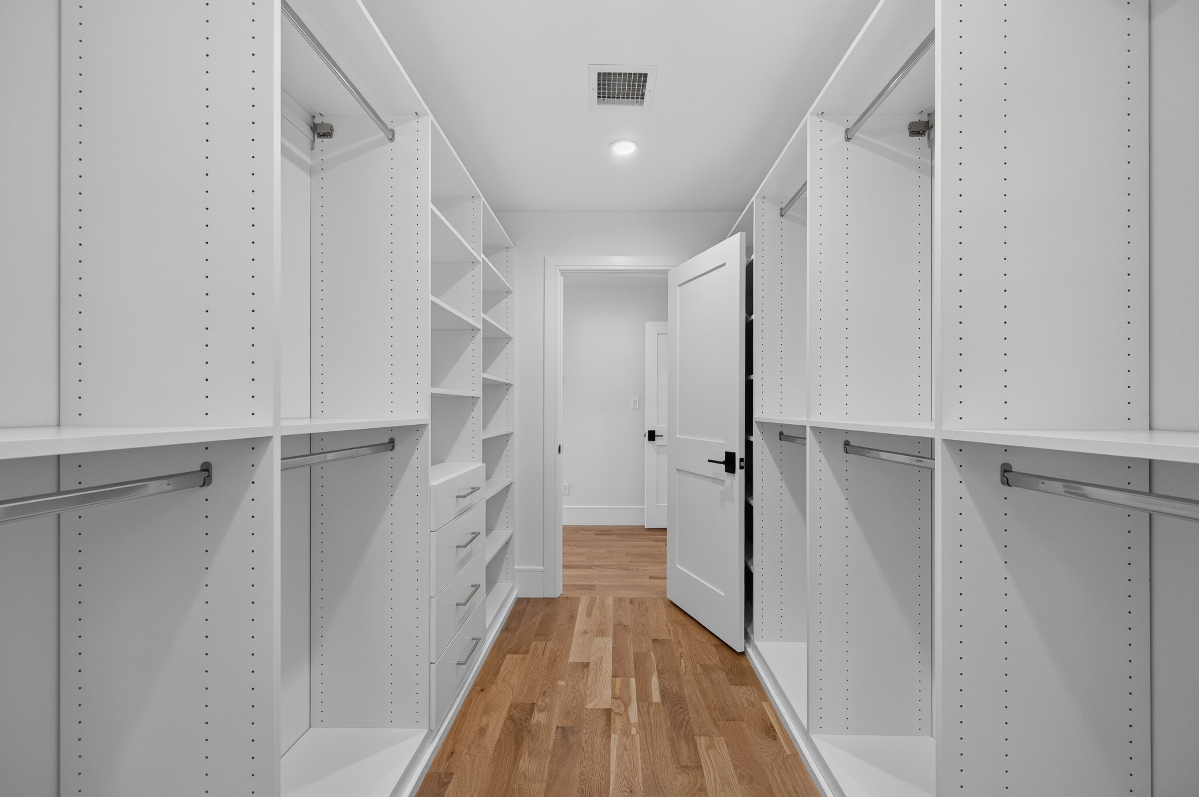  15 Glen Road, Garden City, NY, 11530 - 物件實景