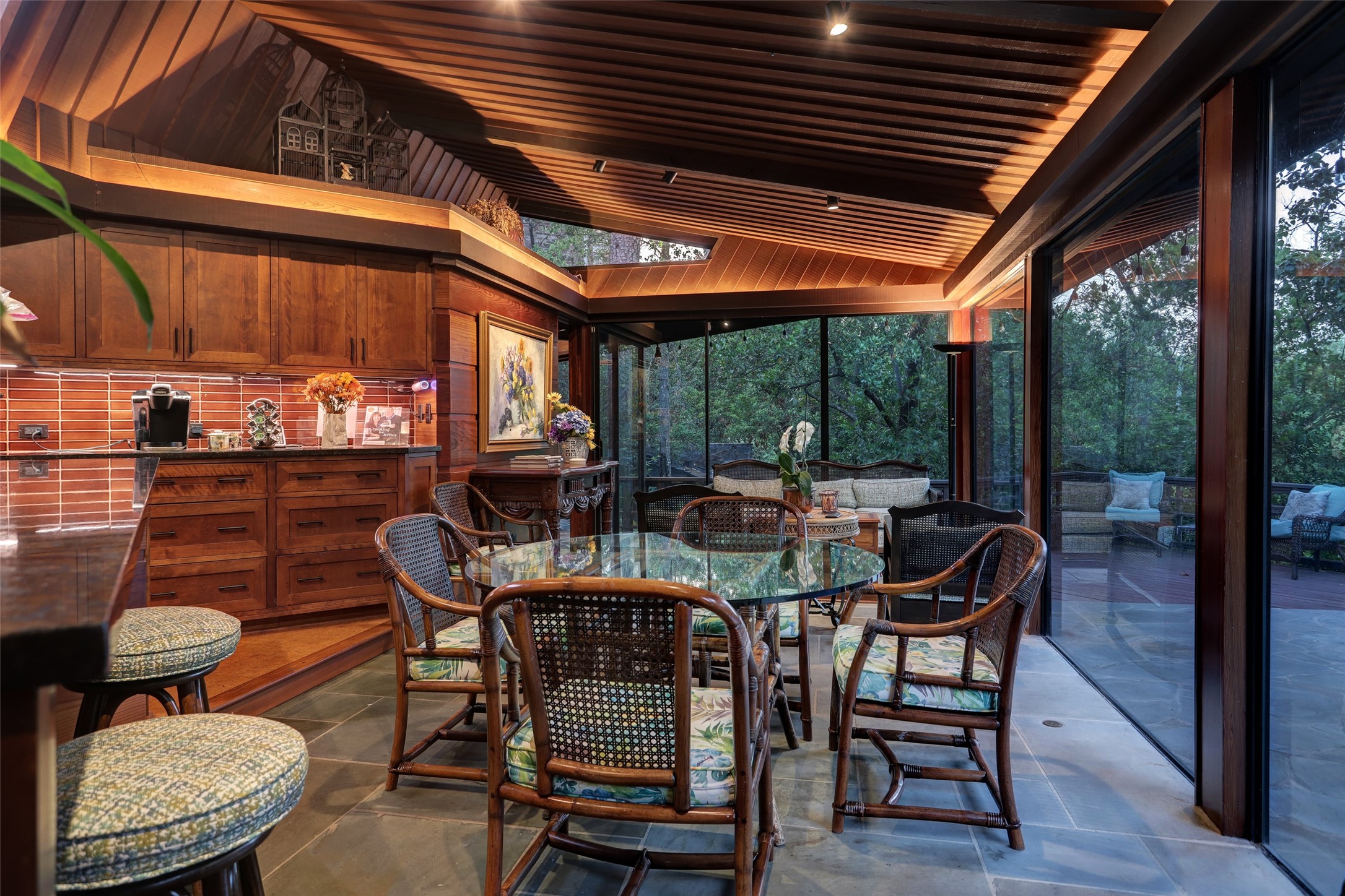  8 Tiel Way - 物件實景