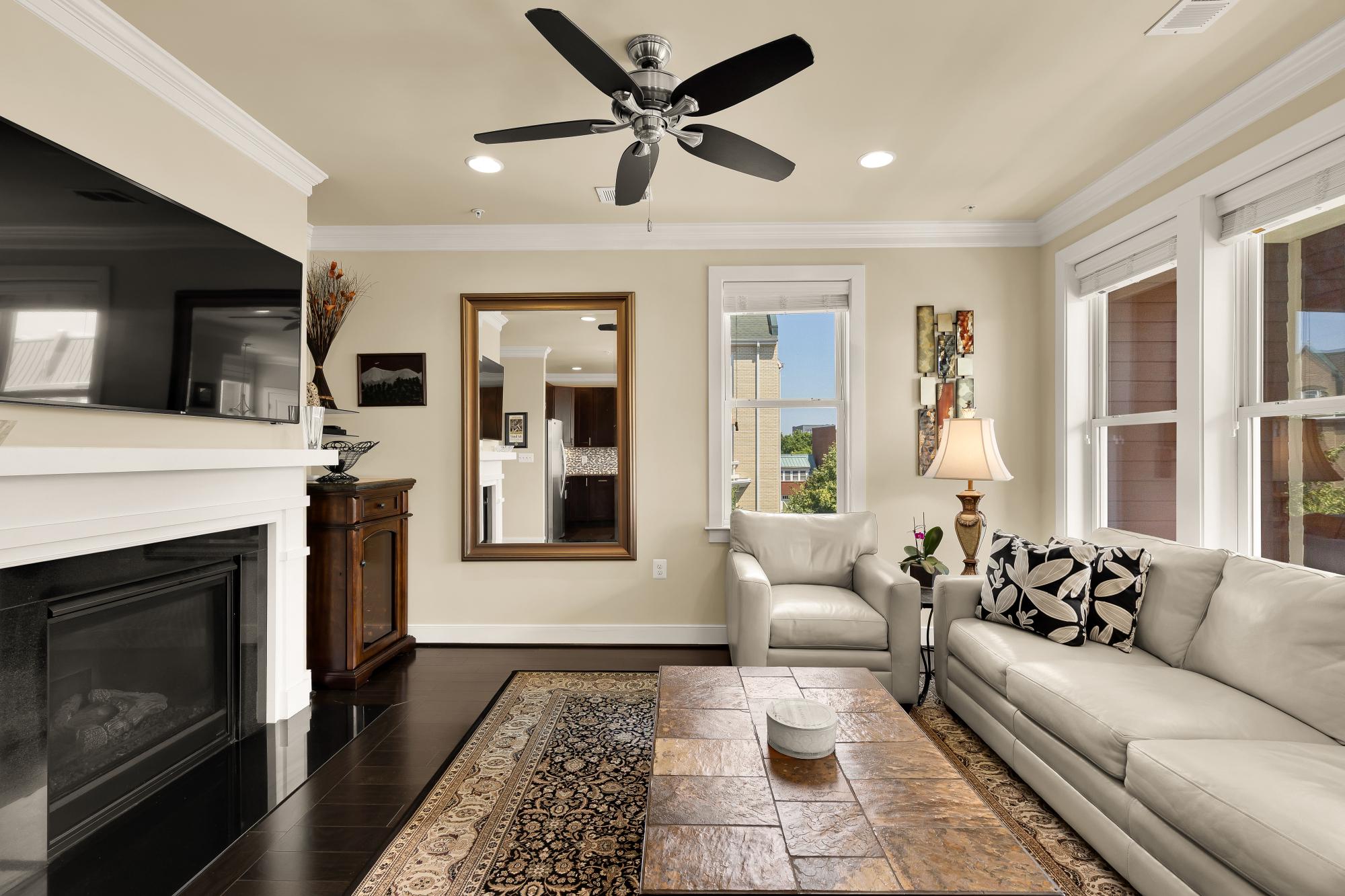  701 Annie Rose, Alexandria, VA, 22301 - 物件實景