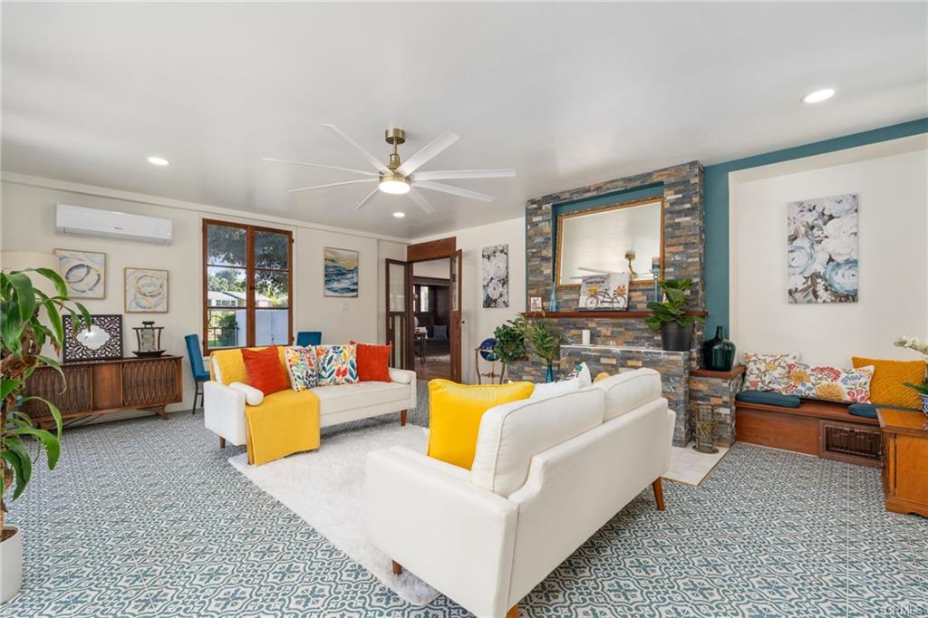 Redlands, California, 92373, United States, 5 Bedrooms Bedrooms, ,4 BathroomsBathrooms,Residential,For Sale,1810586