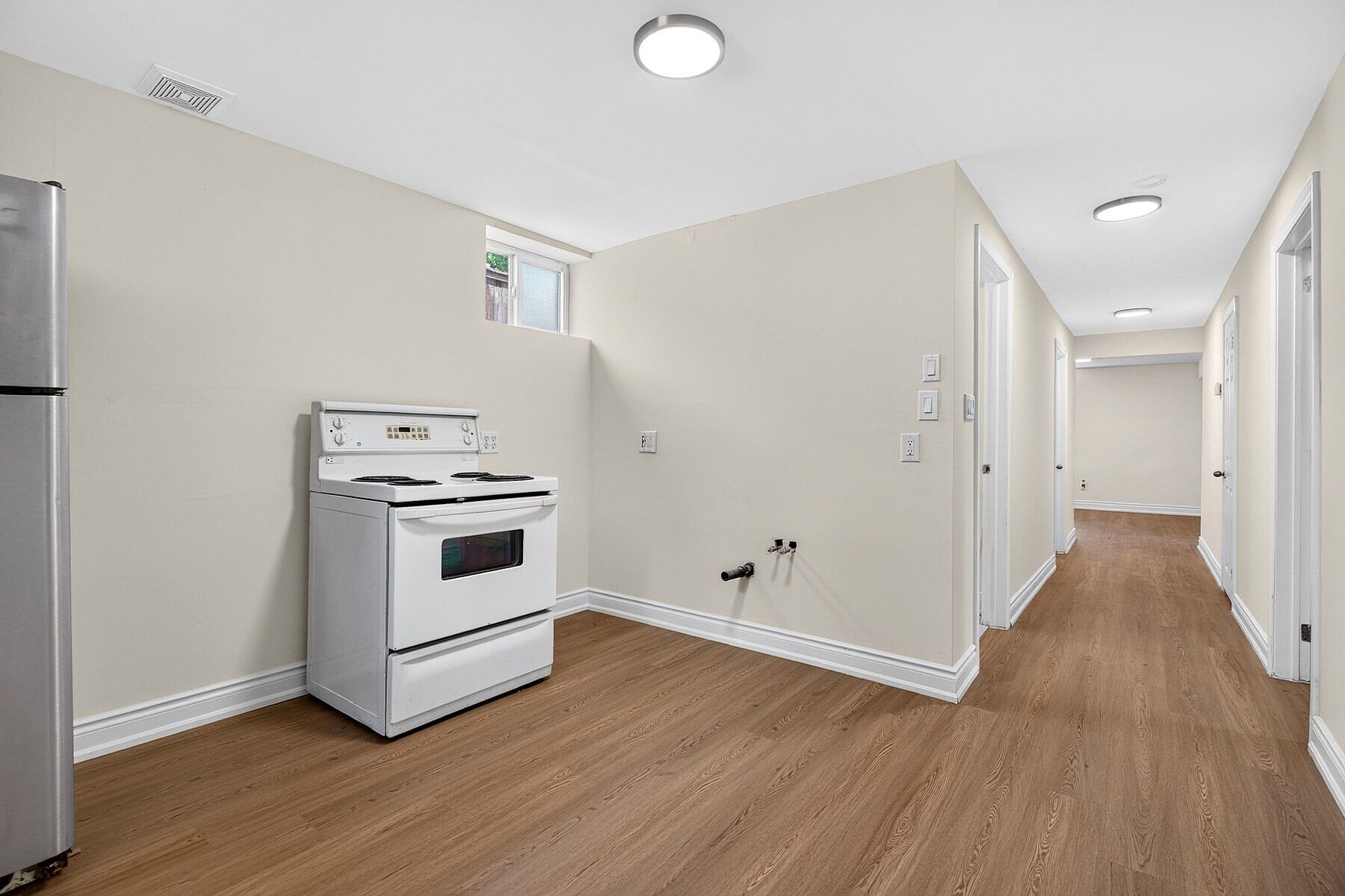  Downtown Burlington Gem - 物件實景