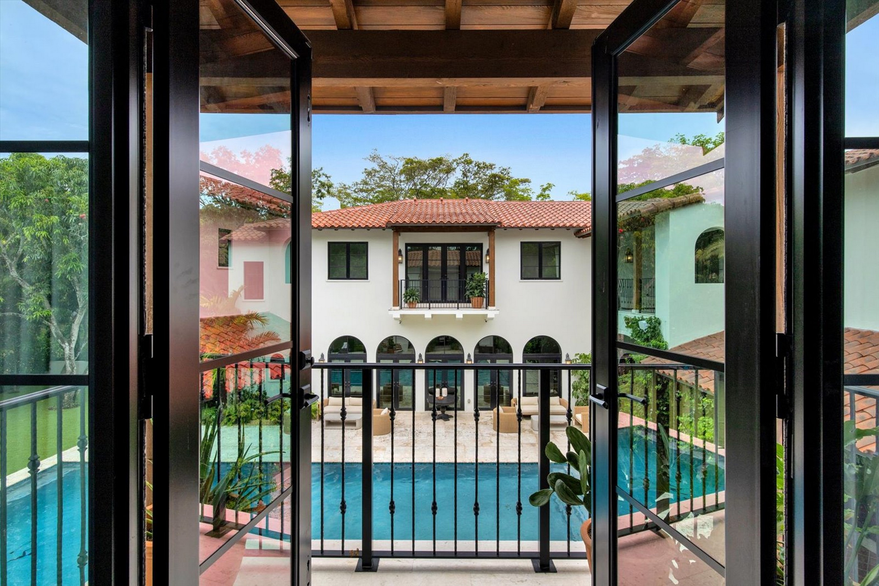  545 San Antonio Ave, Coral Gables, FL, 33146 - 物件實景