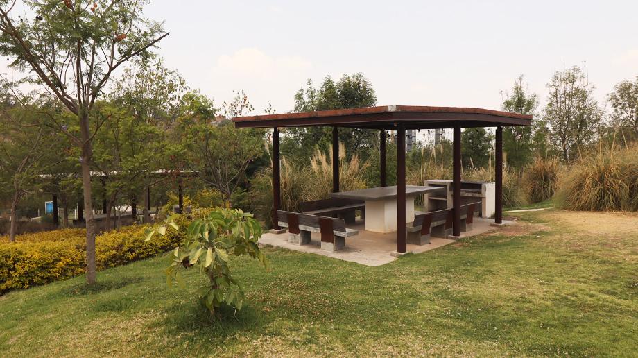 Morelia, Michoacán de Ocampo, 58350, Mexico, 3 Bedrooms Bedrooms, ,2 BathroomsBathrooms,Residential,For Sale,1829494