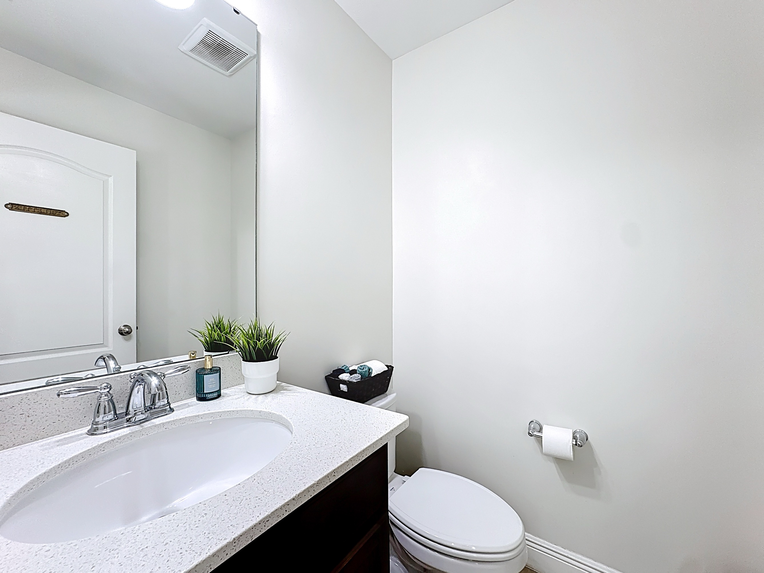 Winter Garden, Florida, 34787, United States, 5 Bedrooms Bedrooms, ,4 BathroomsBathrooms,Residential,For Sale,2010379