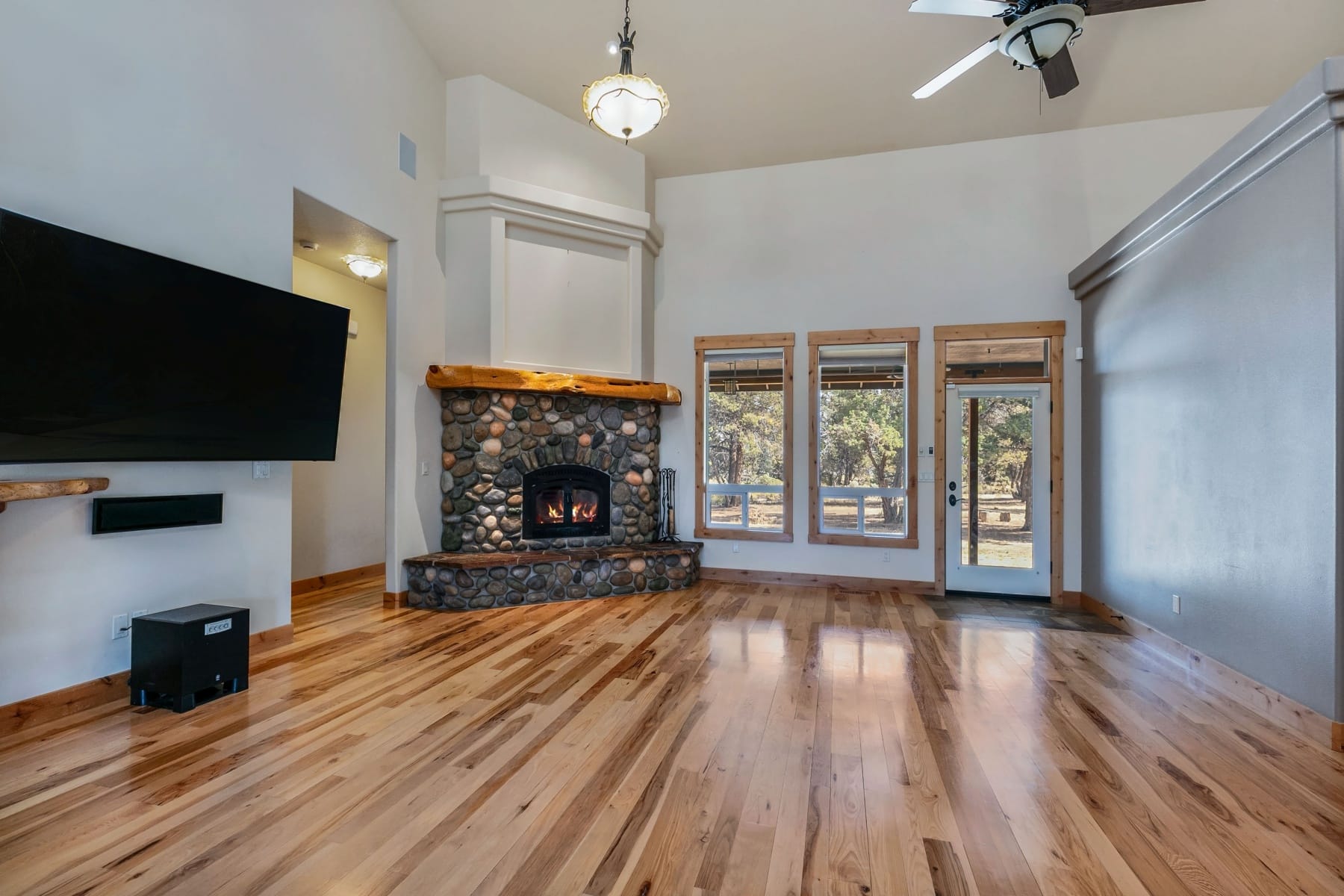  6501 SW Joshua Court Powell Butte, OR 97753 - 物件實景