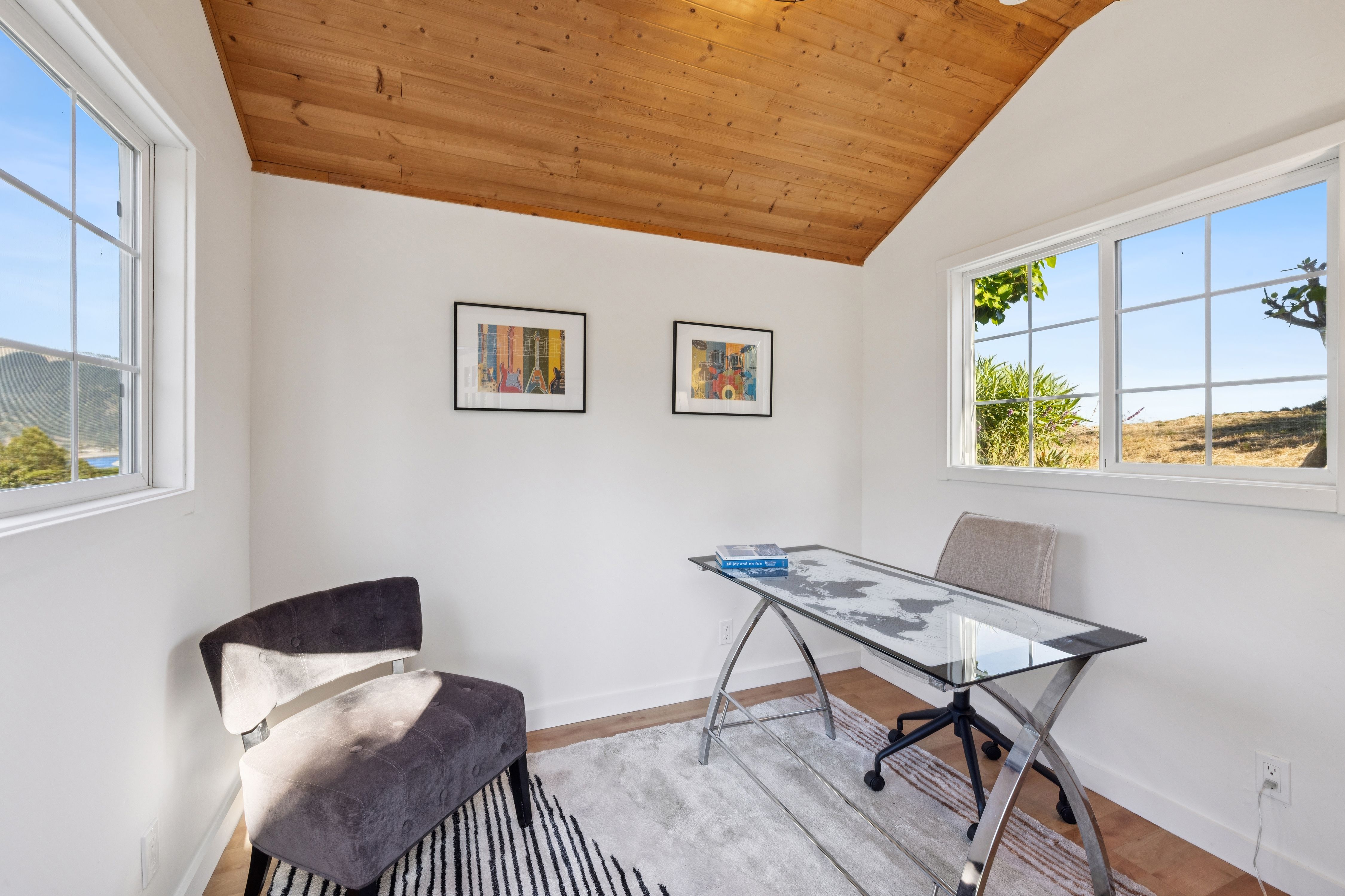  Artisan-Built Beach House - 物件實景