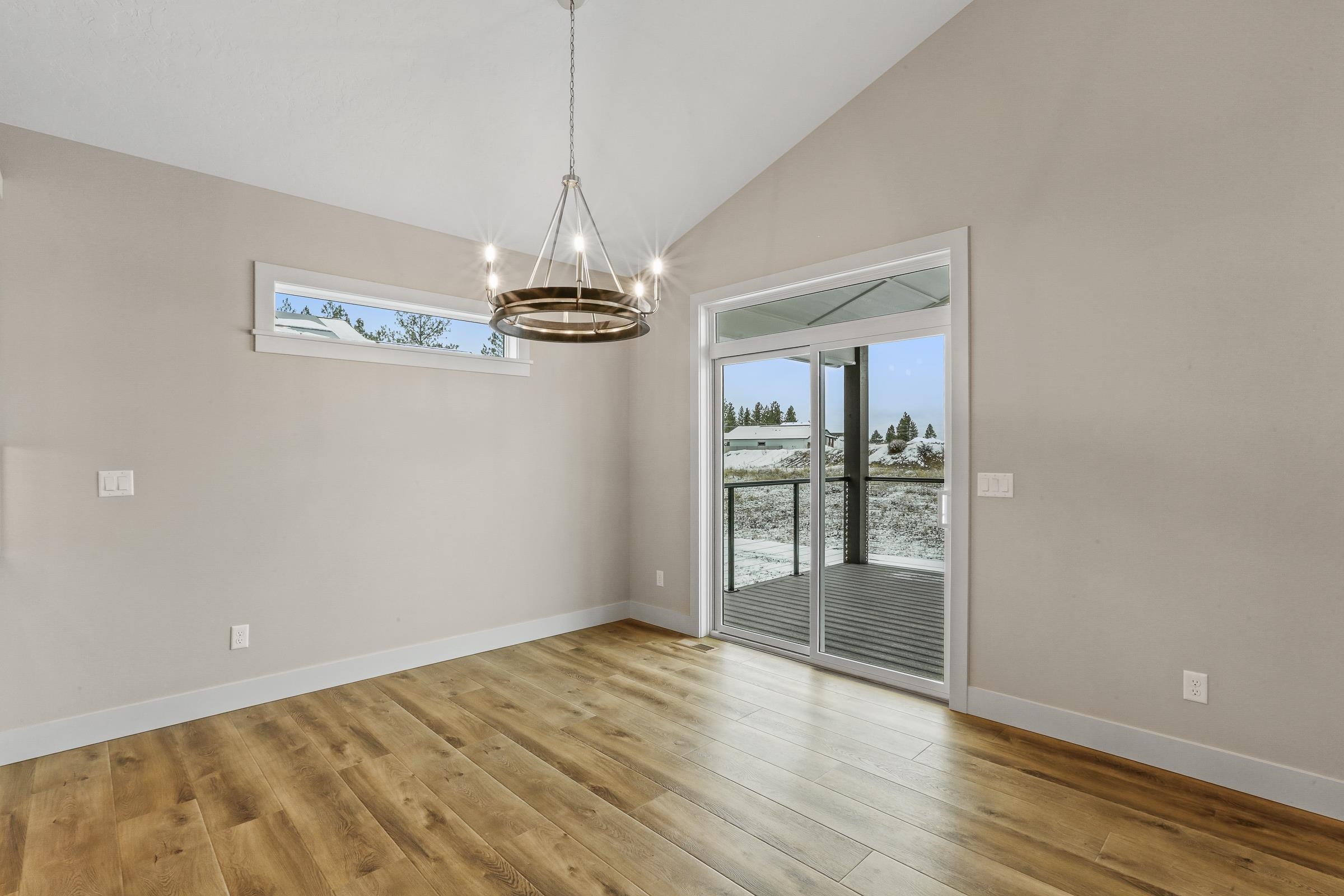 Spokane, Washington, 99223, United States, 5 Bedrooms Bedrooms, ,4 BathroomsBathrooms,Residential,For Sale,2002935