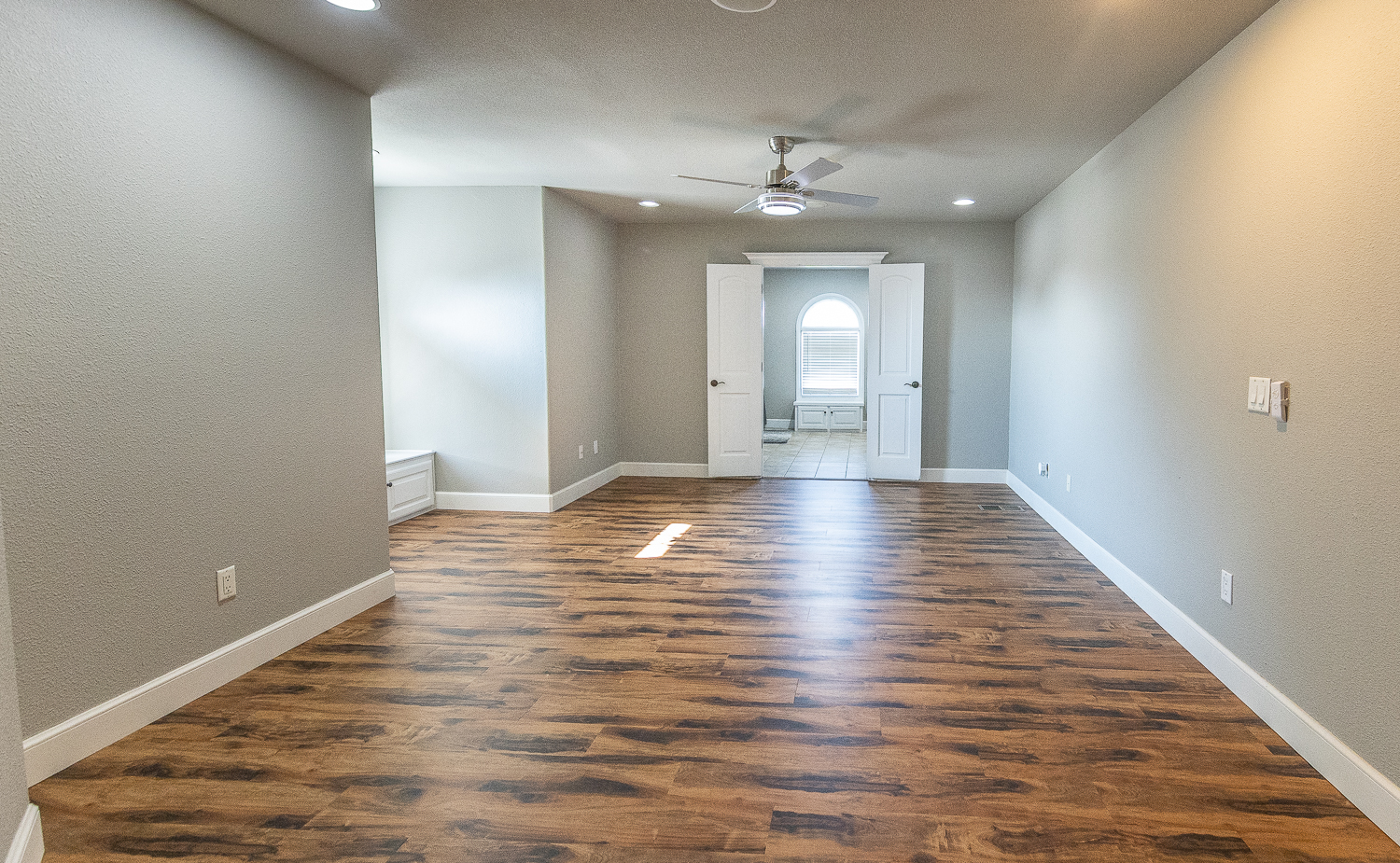 Lubbock, Texas, 79424, United States, 4 Bedrooms Bedrooms, ,4 BathroomsBathrooms,Residential,For Sale,1901178