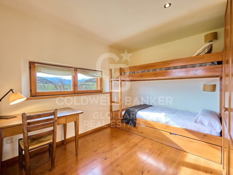 Isòvol, Catalonia, ES, 4 Bedrooms Bedrooms, ,4 BathroomsBathrooms,Residential,For Sale,1578046