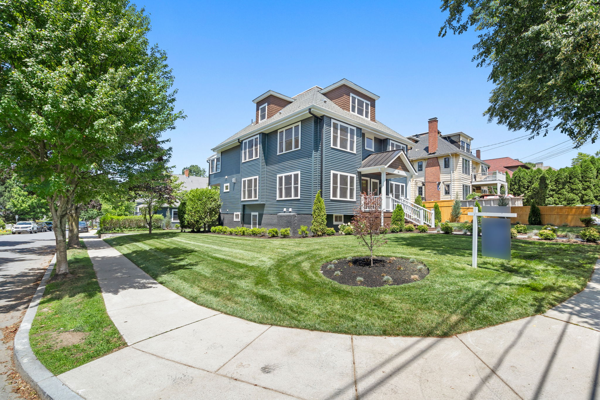  68 Barnard Avenue, Watertown, MA, 02472 - 物件實景