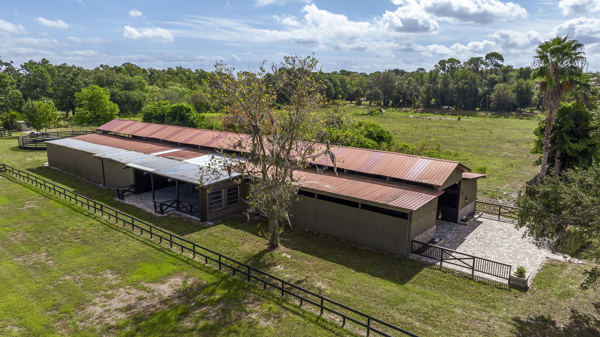 Palmetto, Florida, 34221, United States, 5 Bedrooms Bedrooms, ,4 BathroomsBathrooms,Residential,For Sale,1921911