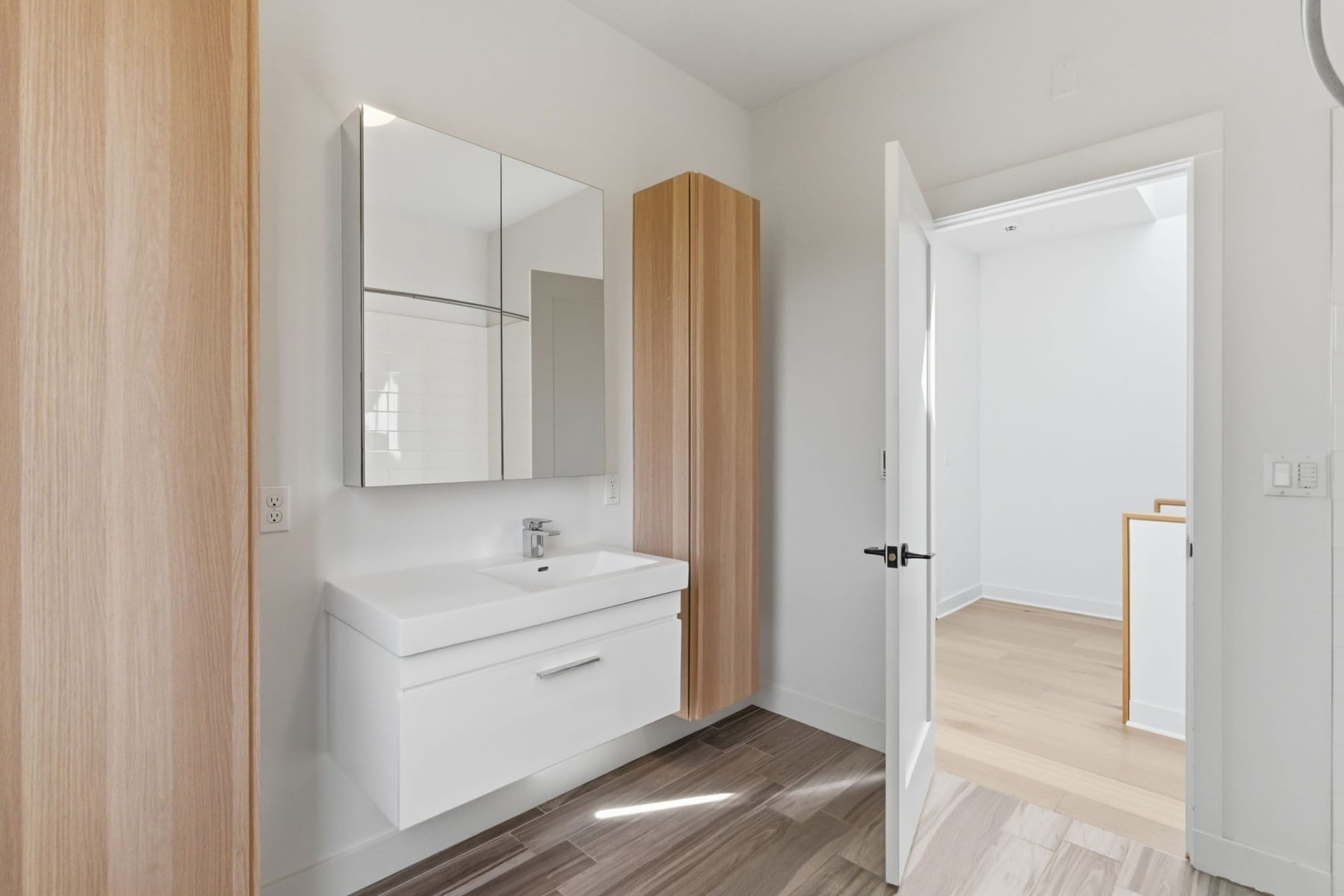  4409 SW CARL PL Portland, OR 97239 - 物件實景