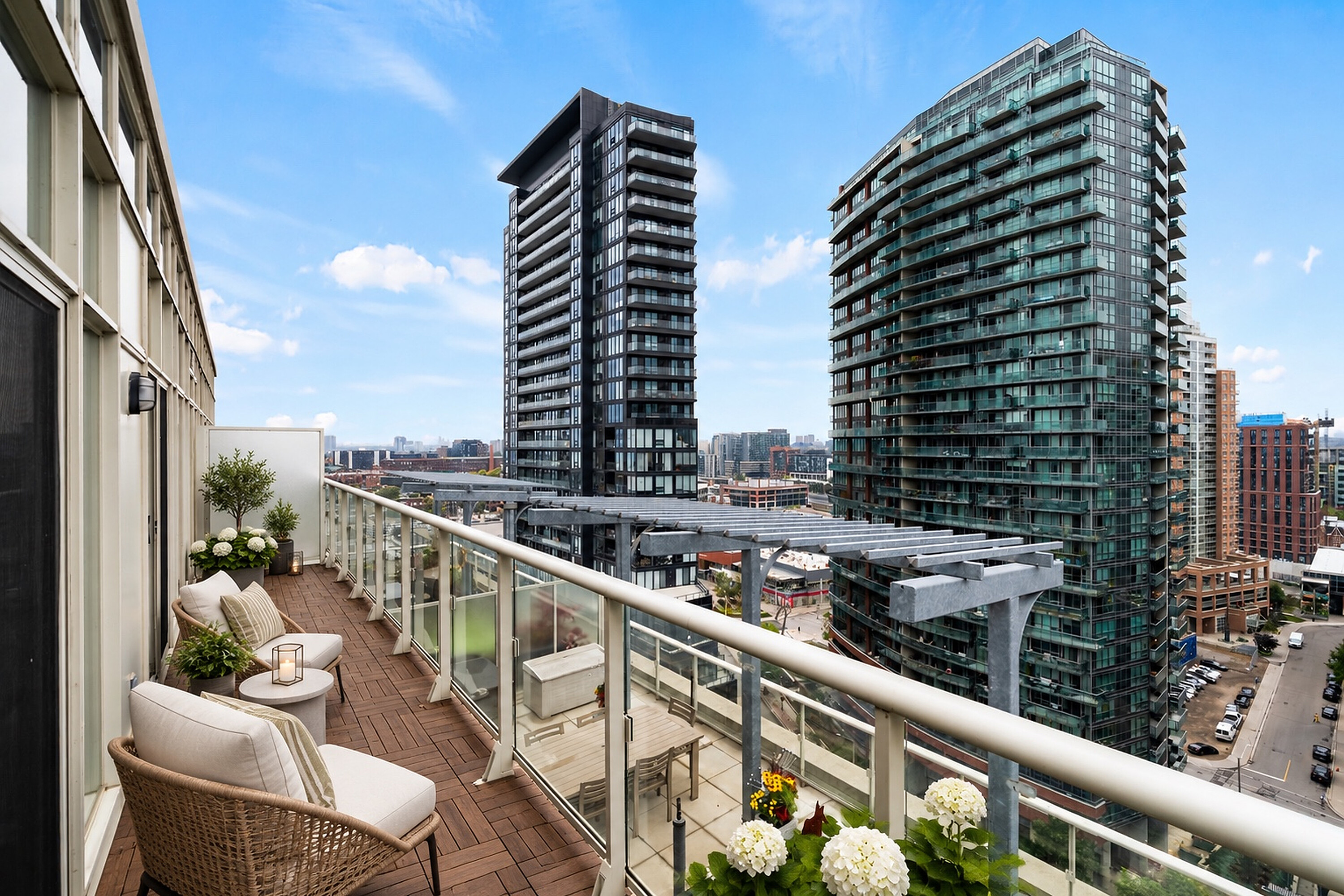  Corner Unit In Liberty Village - 物件實景