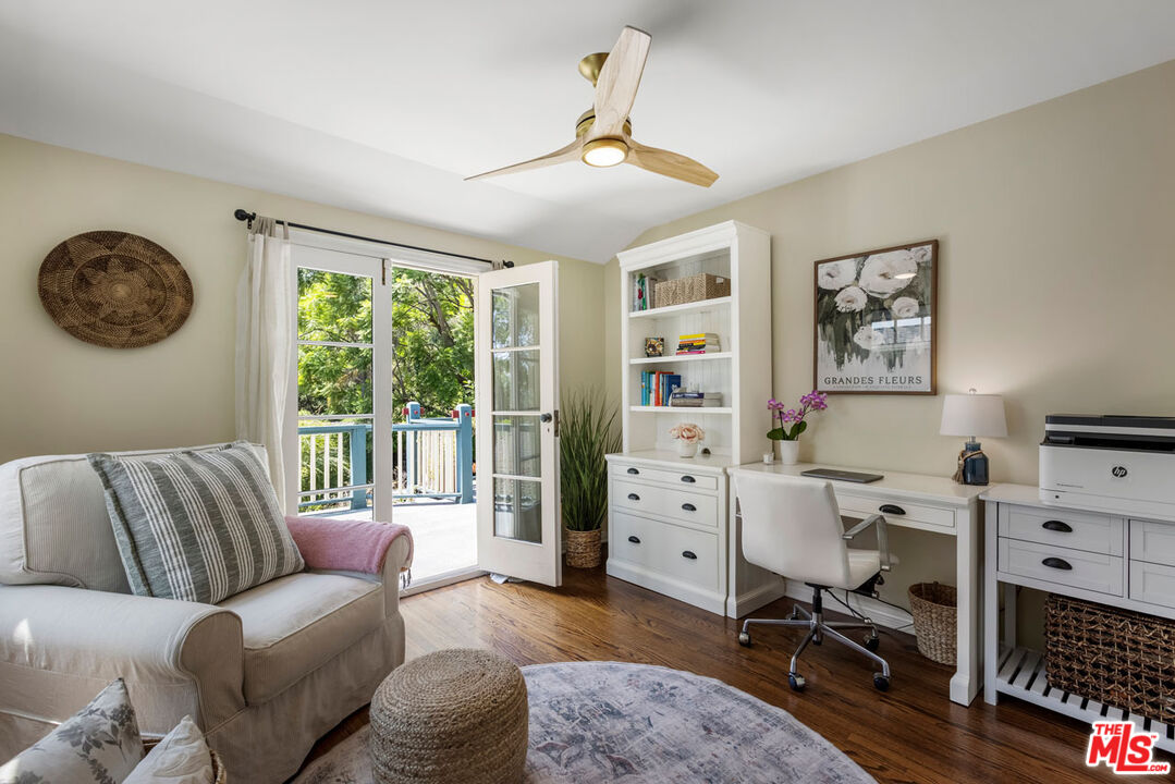 Altadena, California, 91001, United States, 4 Bedrooms Bedrooms, ,4 BathroomsBathrooms,Residential,For Sale,1992160