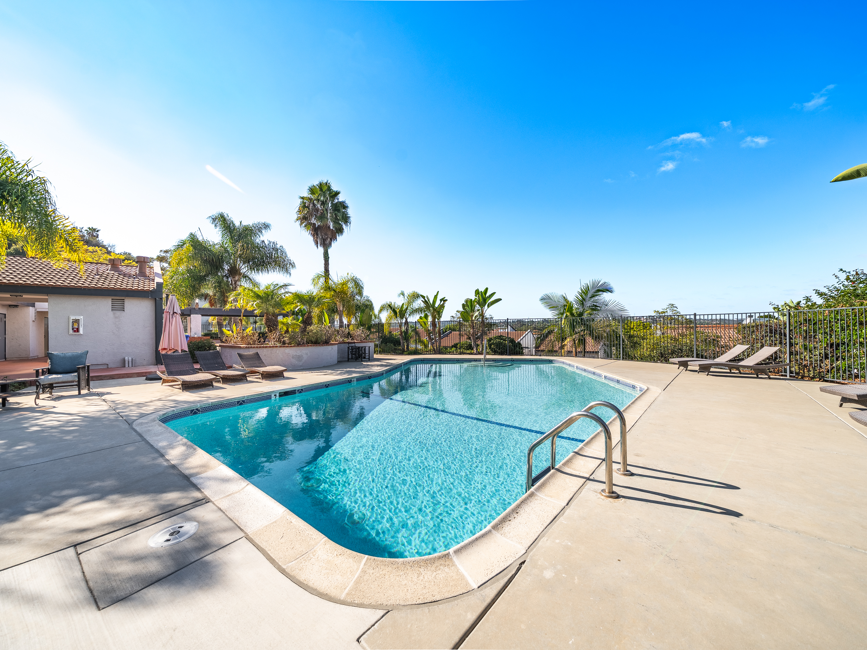  2431 La Costa Avenue, Carlsbad, CA 92009 - 物件實景