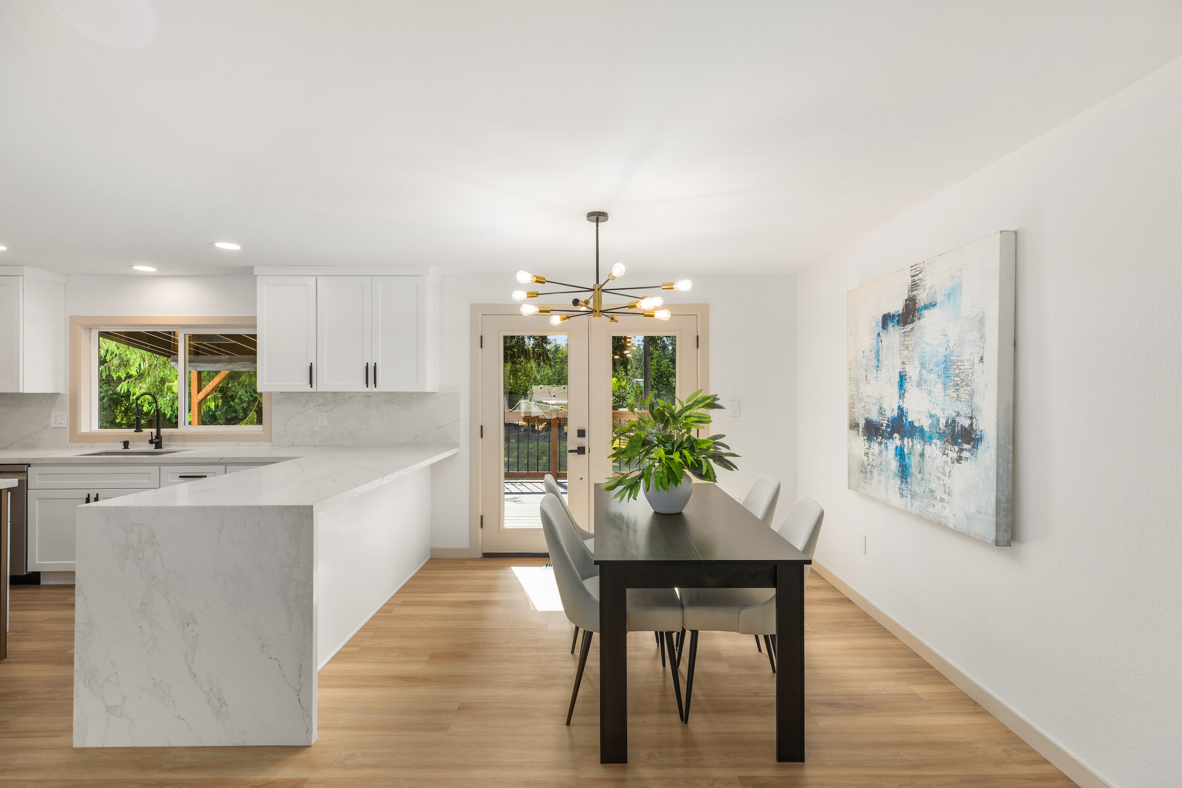  Renovated Modern Comfort in Lake Stevens - 物件實景