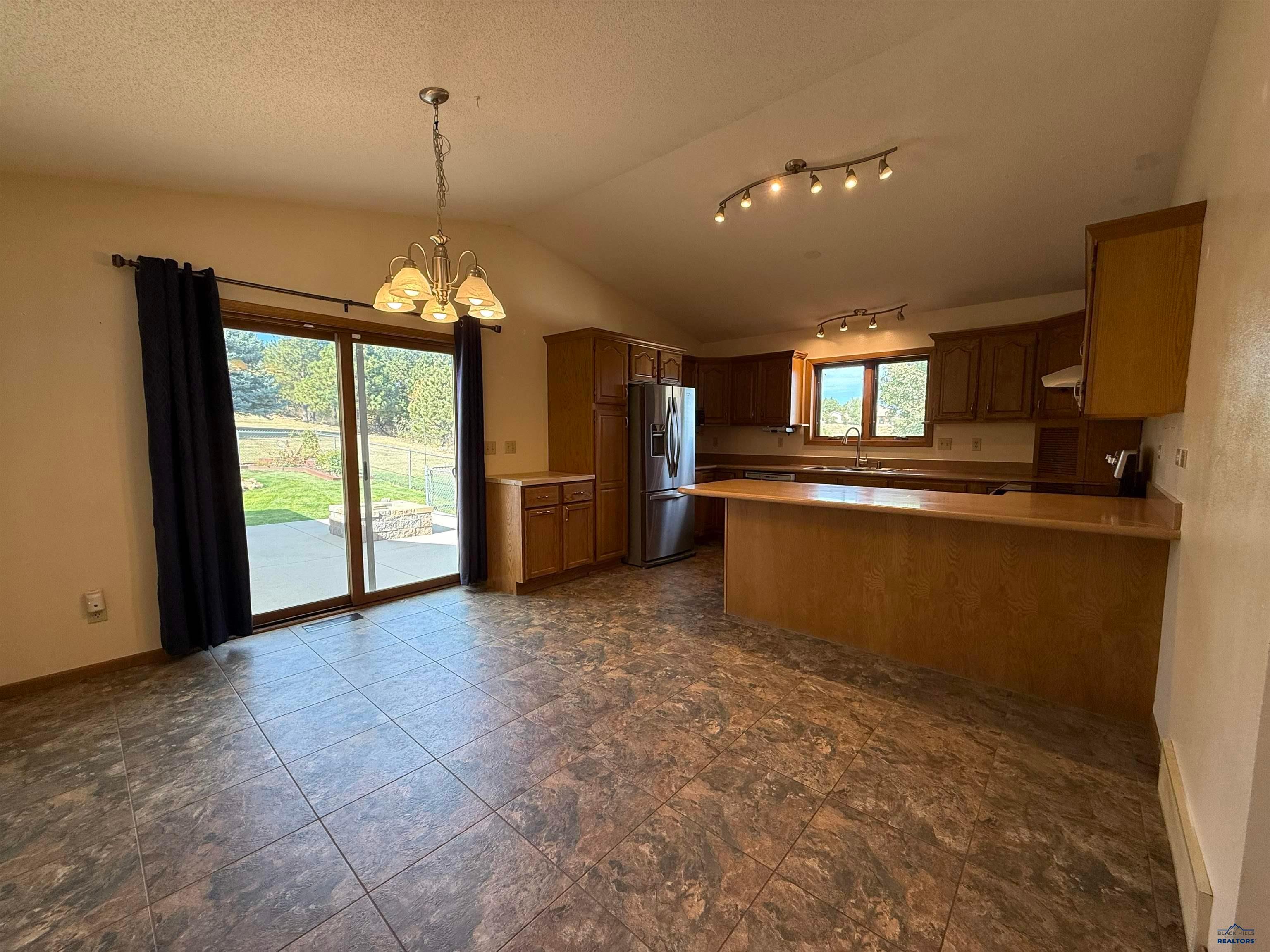 Rapid City, South Dakota, 57701-9223, United States, 4 Bedrooms Bedrooms, ,2 BathroomsBathrooms,Residential,For Sale,1991444