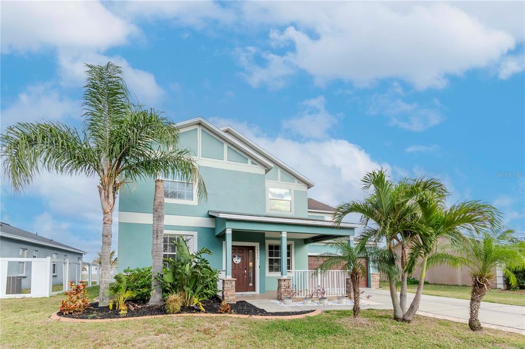 Wimauma, Florida, 33598, United States, 6 Bedrooms Bedrooms, ,4 BathroomsBathrooms,Residential,For Sale,1875552