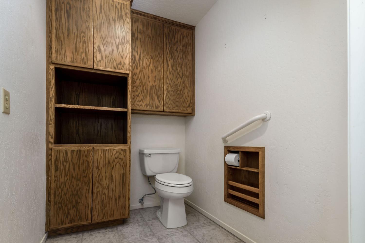 Grass Valley, California, 95949, United States, 4 Bedrooms Bedrooms, ,4 BathroomsBathrooms,Residential,For Sale,2015121