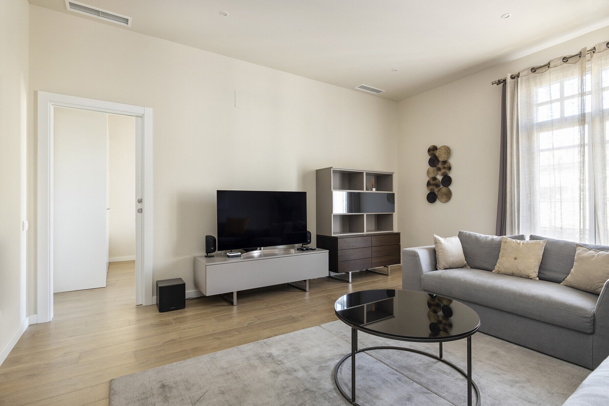  Modern high-rise apartment with views of the ocean and the harbor - 物件實景