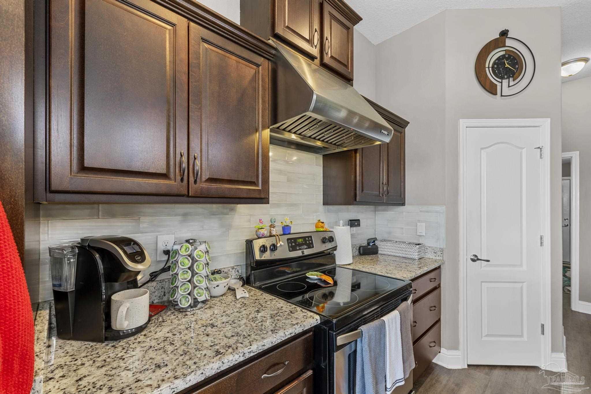 Navarre, Florida, 32566, United States, 4 Bedrooms Bedrooms, ,3 BathroomsBathrooms,Residential,For Sale,1924675
