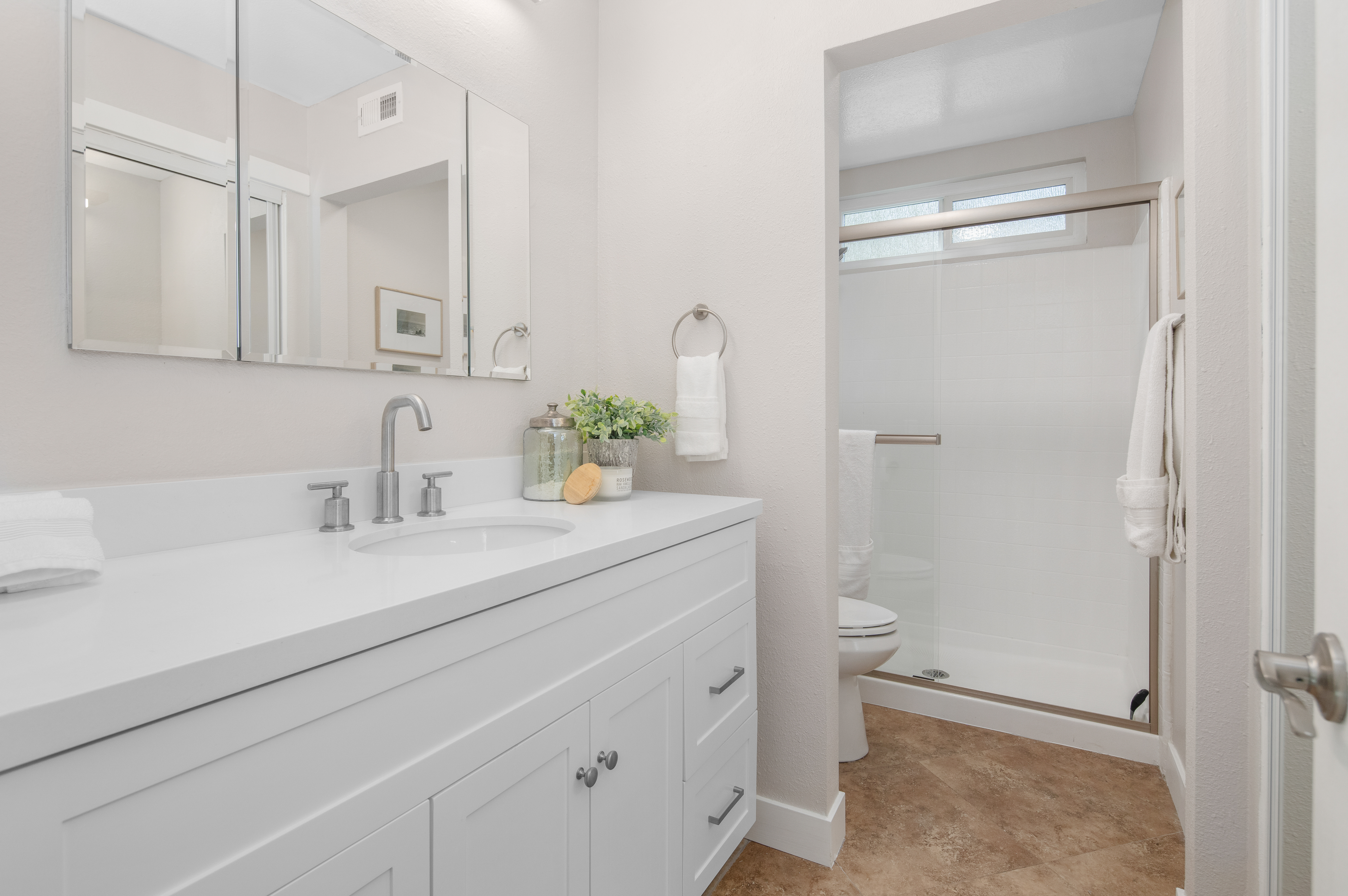  24762 Glenwood Drive, Lake Forest, CA 92630 - 物件實景