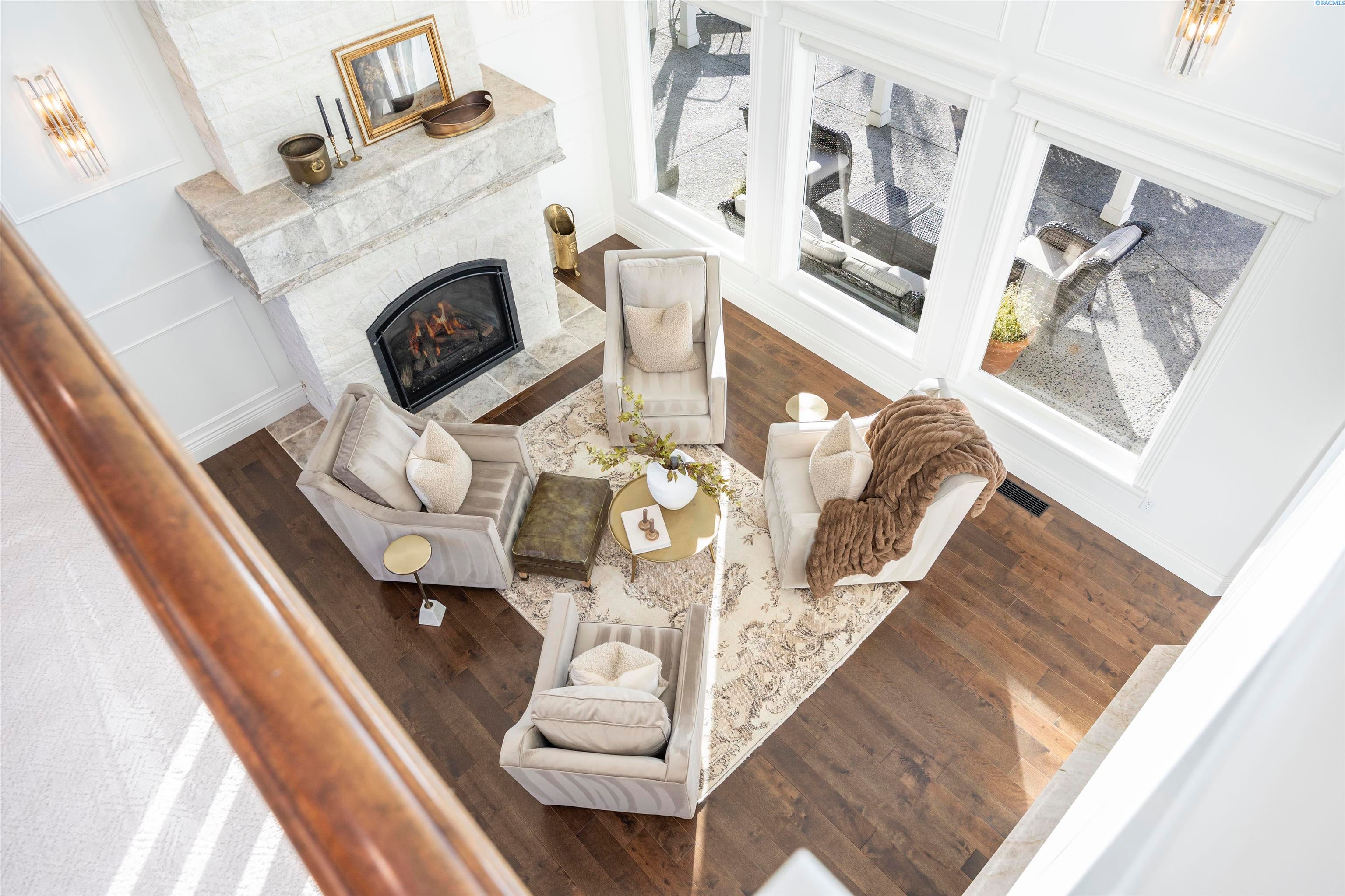 Pasco, Washington, 99301, United States, 4 Bedrooms Bedrooms, ,4 BathroomsBathrooms,Residential,For Sale,1974870