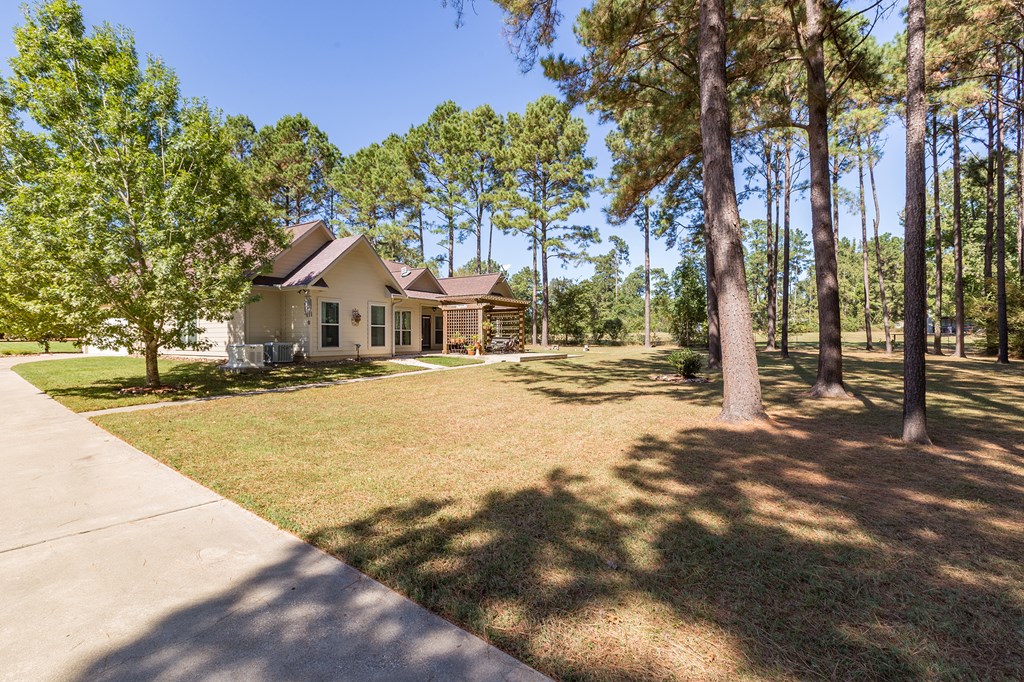 Huntington, Texas, 75949, United States, 3 Bedrooms Bedrooms, ,3 BathroomsBathrooms,Residential,For Sale,2007836