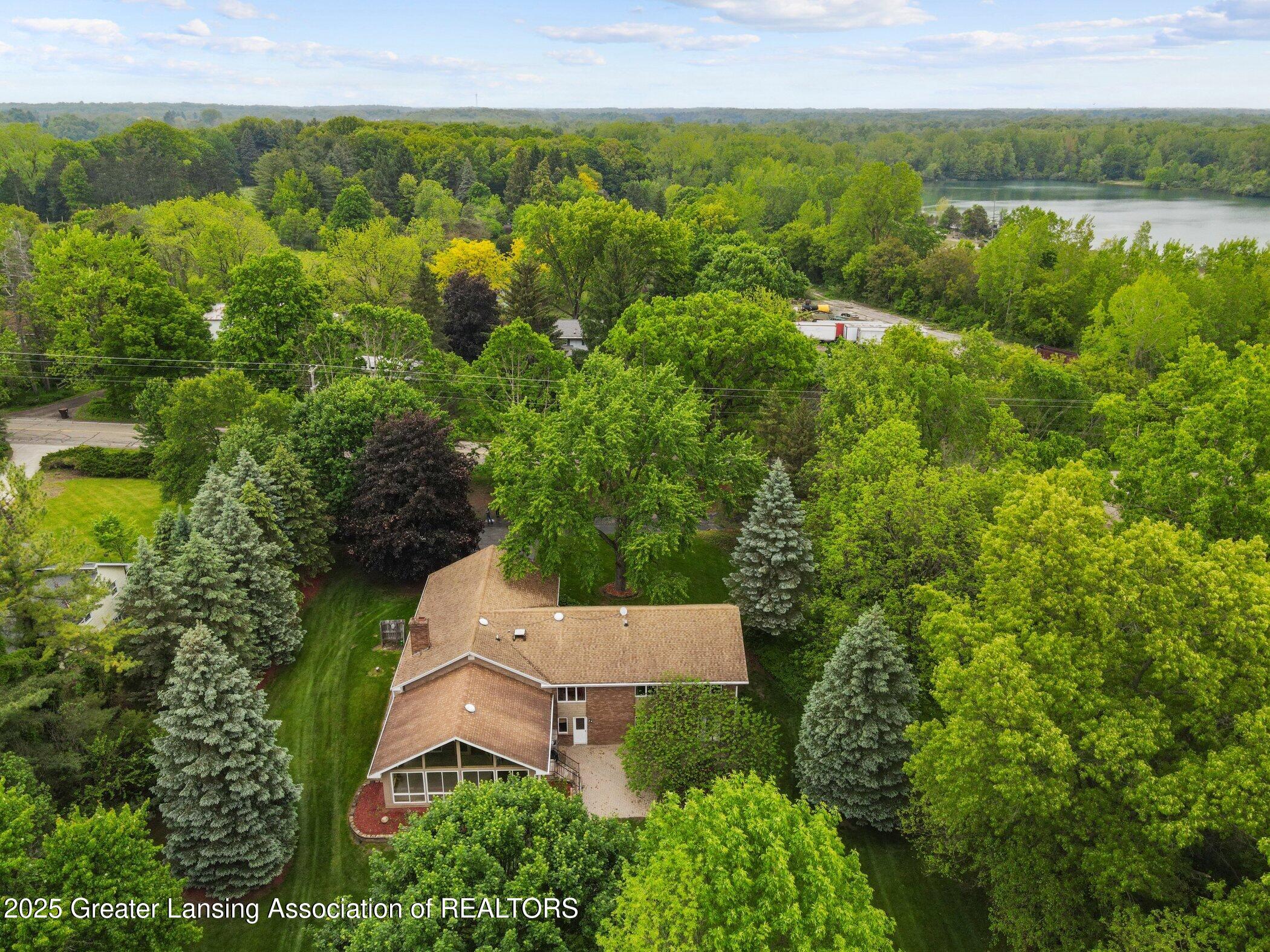 DeWitt, Michigan, 48820, United States, 4 Bedrooms Bedrooms, ,4 BathroomsBathrooms,Residential,For Sale,1911452