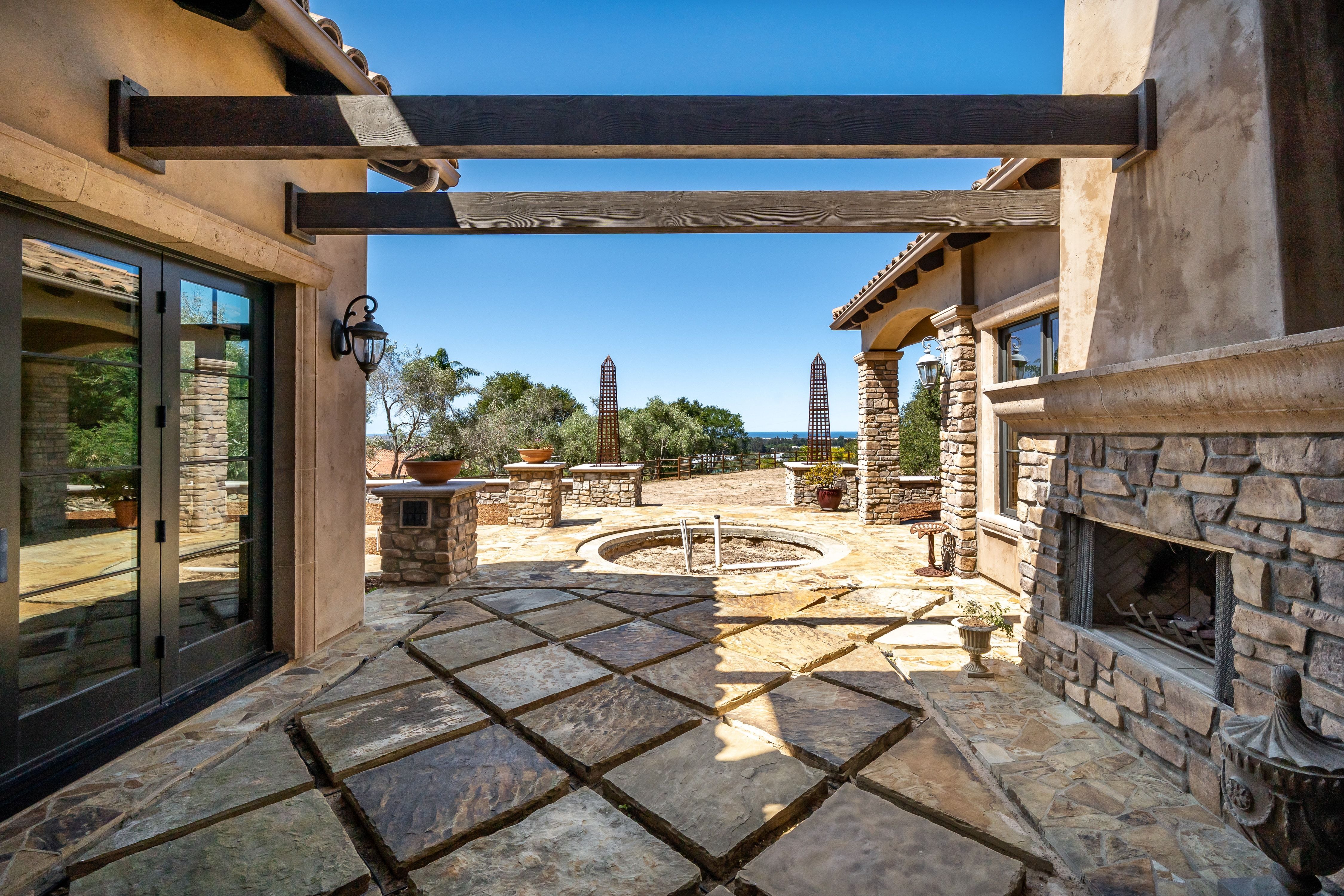  Tuscan Coastal Estate with Panoramic Ocean Views - 物件實景