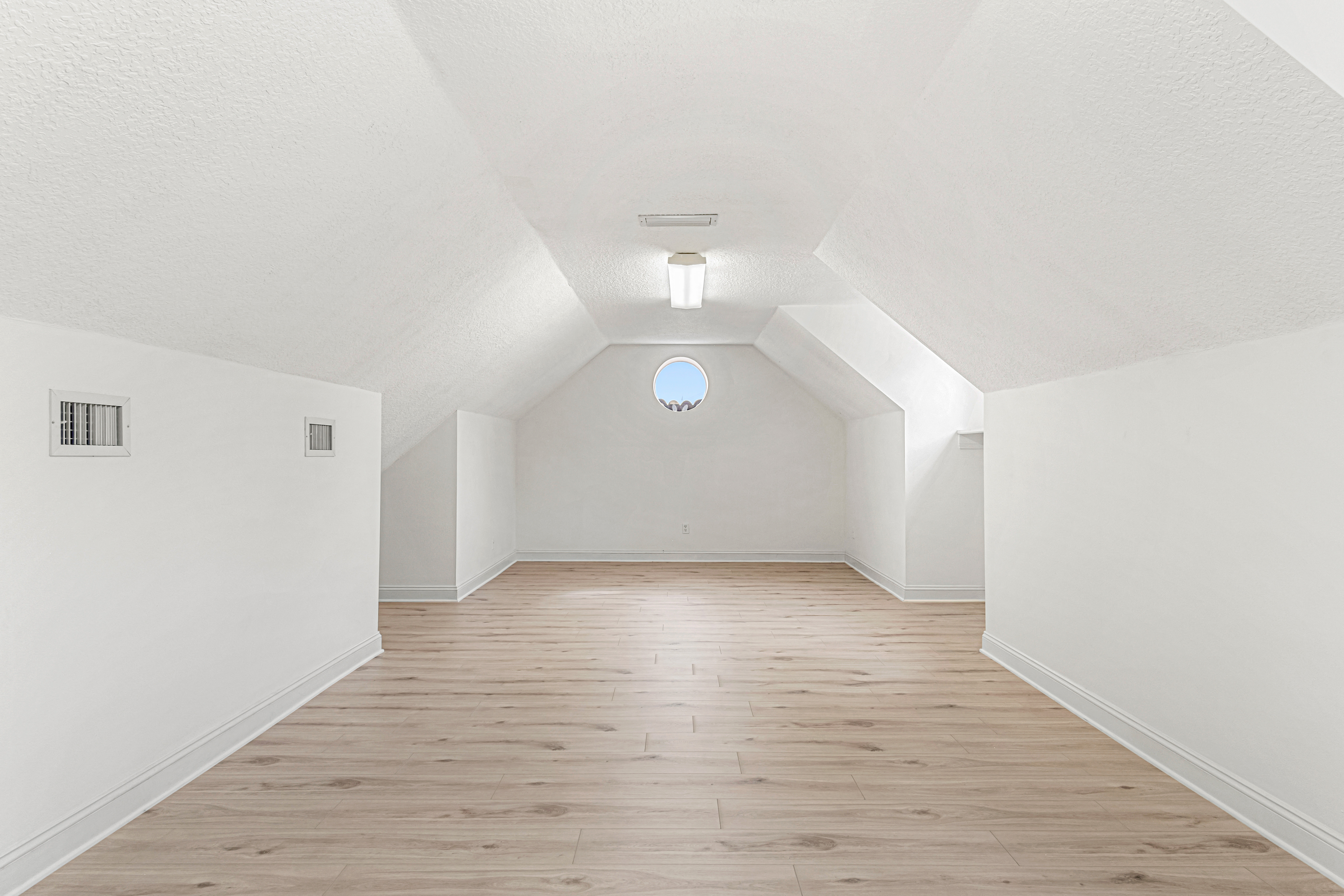 Port Orange, Florida, 32128, United States, 4 Bedrooms Bedrooms, ,2 BathroomsBathrooms,Residential,For Sale,2015330