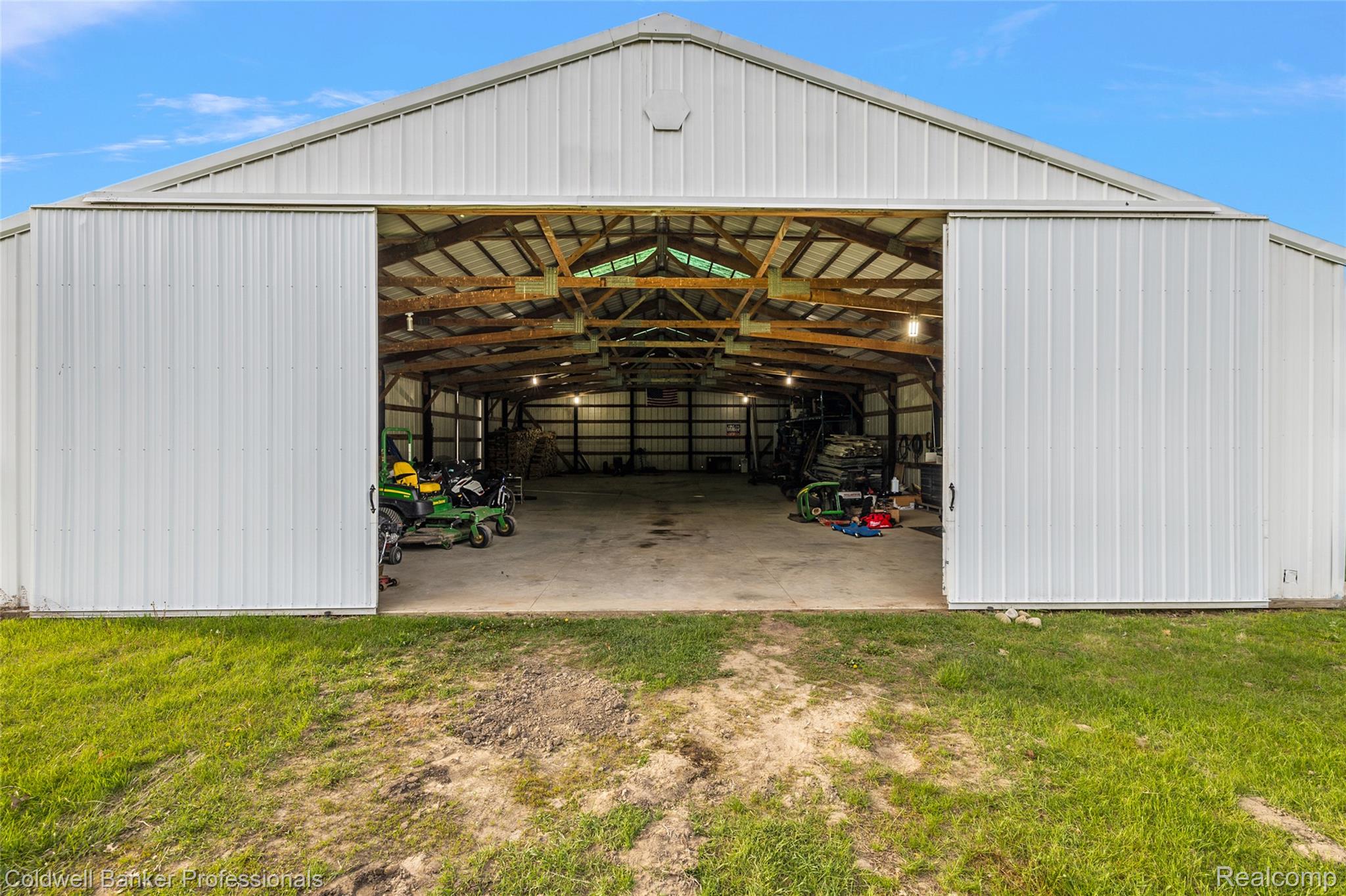 Lapeer, Michigan, 48446, United States, 3 Bedrooms Bedrooms, ,3 BathroomsBathrooms,Residential,For Sale,1907638