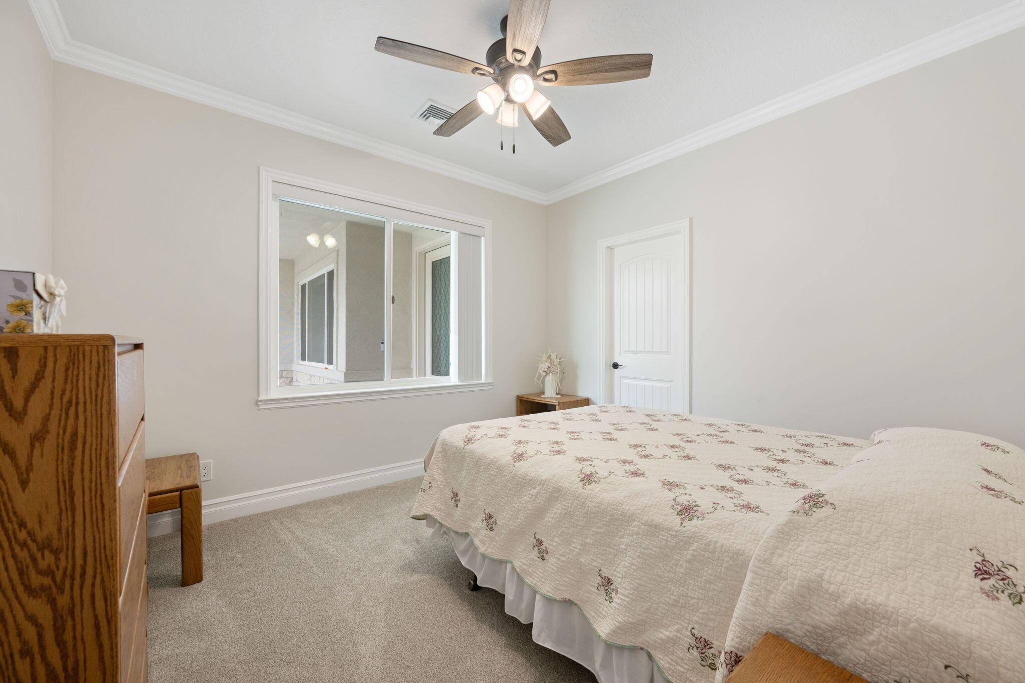 Leeds, Utah, 84746, United States, 5 Bedrooms Bedrooms, ,3 BathroomsBathrooms,Residential,For Sale,1914363