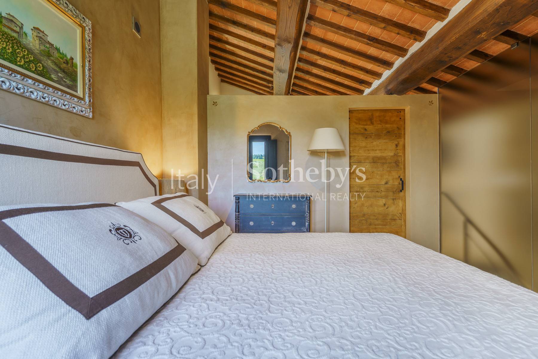  Tuscan Farmhouse with Swimming Pool and 3 Hectares of Olive Grove - 物件實景