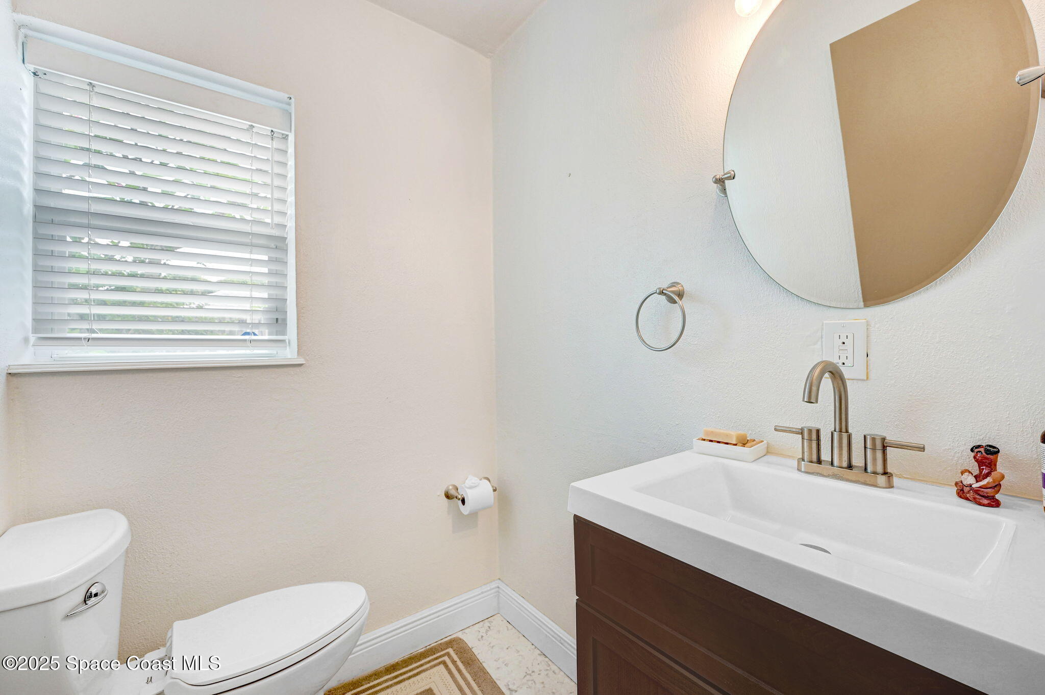 Indialantic, Florida, 32903, United States, 3 Bedrooms Bedrooms, ,3 BathroomsBathrooms,Residential,For Sale,1840039