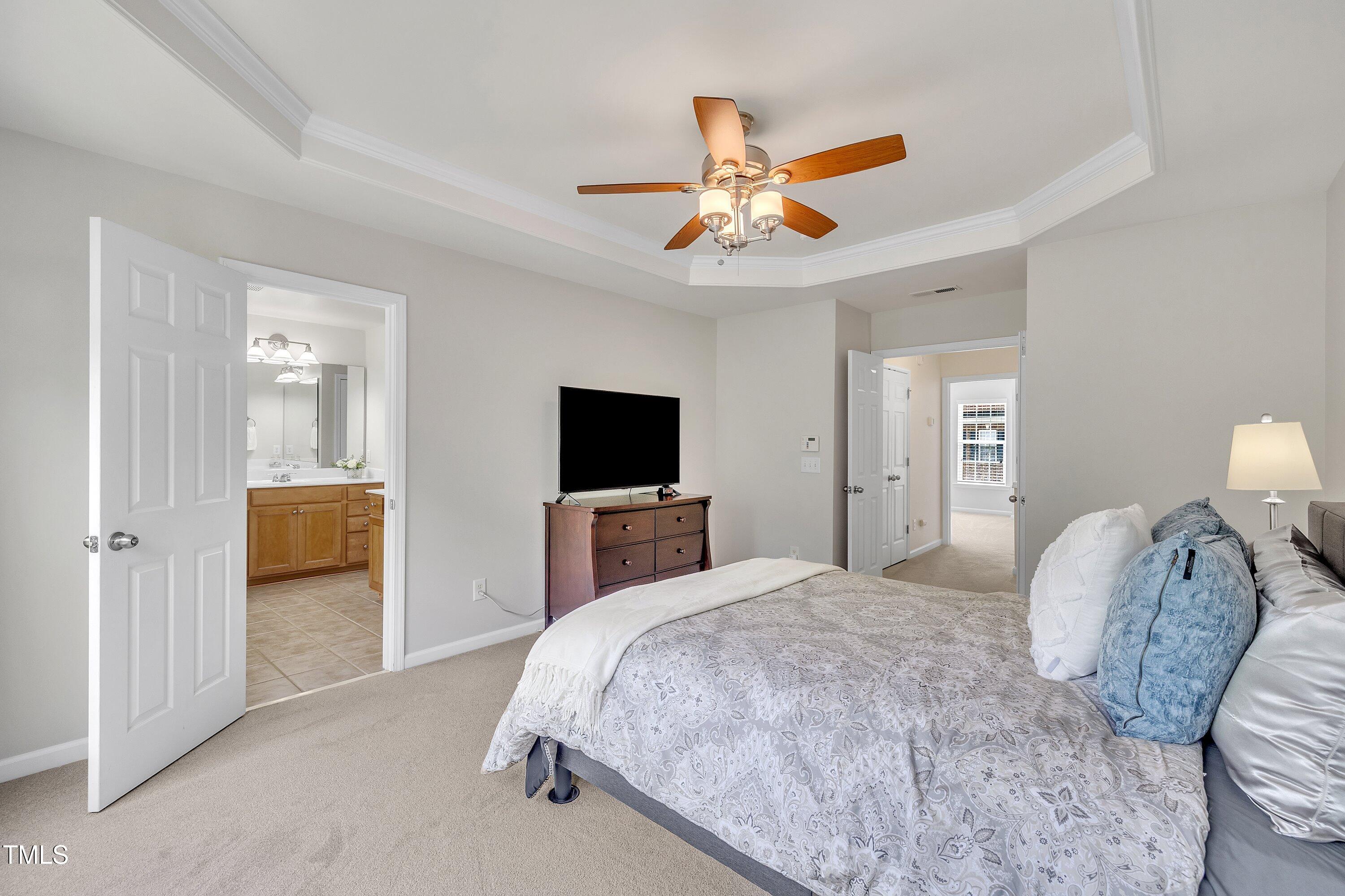 Raleigh, North Carolina, 27612, United States, 3 Bedrooms Bedrooms, ,4 BathroomsBathrooms,Residential,For Sale,1932612