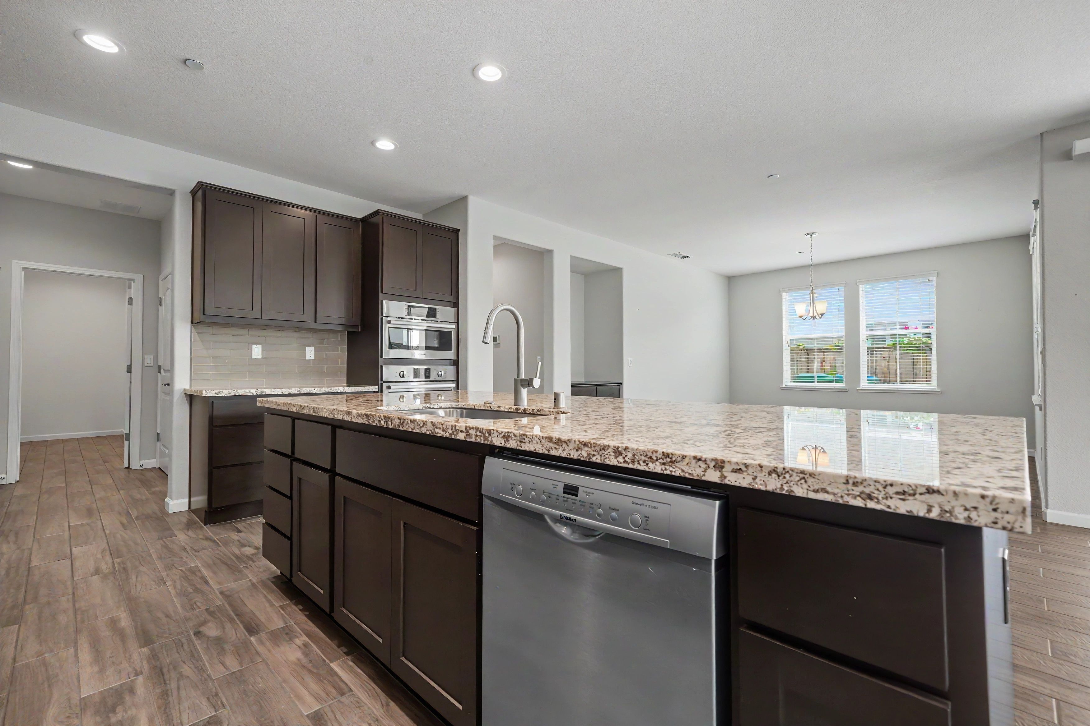  2584 Lombardy Court, Lodi, CA 95242 - 物件實景