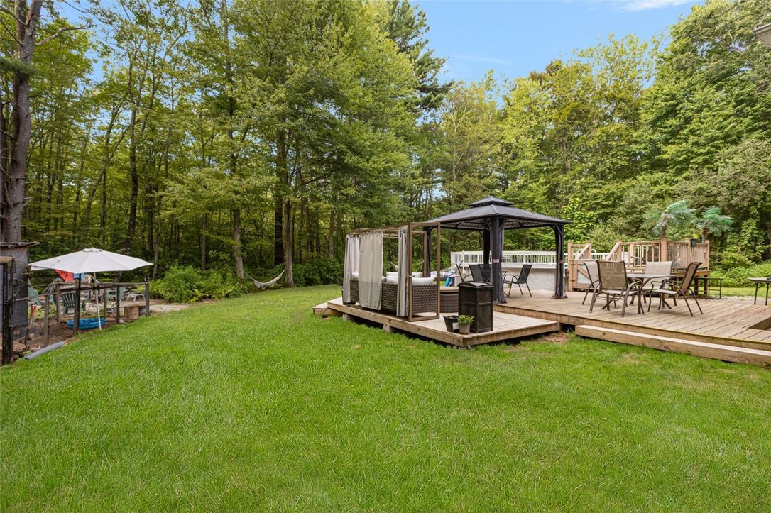 Coventry, Rhode Island, 02816, United States, 3 Bedrooms Bedrooms, ,3 BathroomsBathrooms,Residential,For Sale,1938841