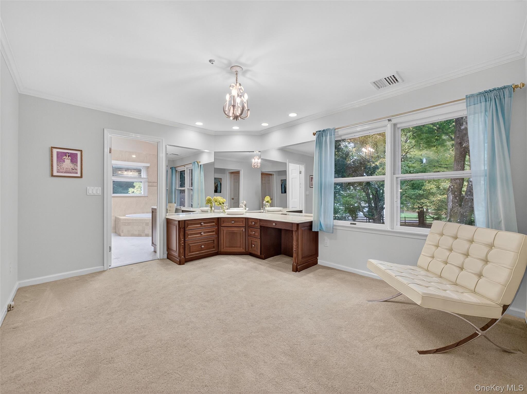 Montebello, New York, 10901, United States, 5 Bedrooms Bedrooms, ,4 BathroomsBathrooms,Residential,For Sale,1987706