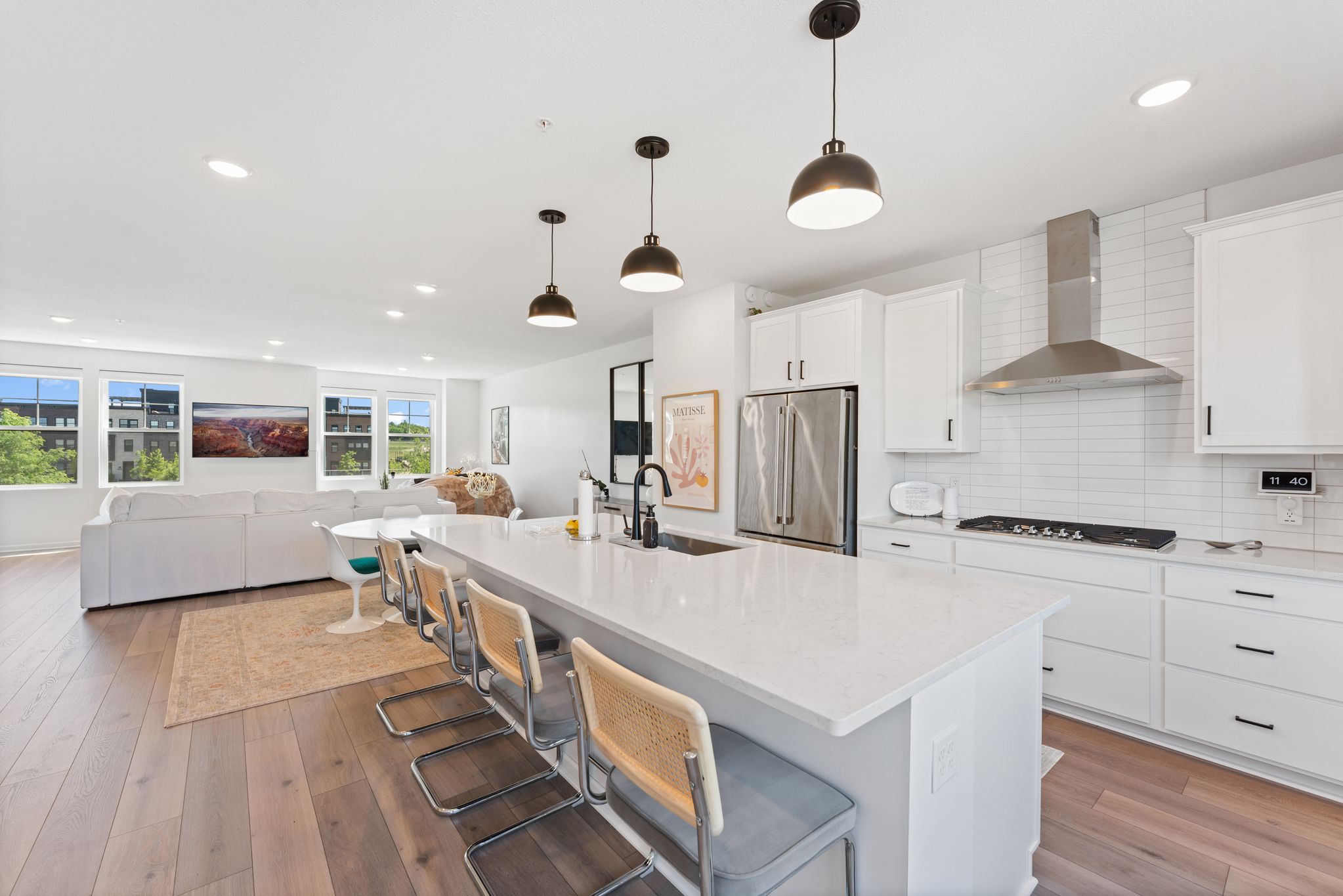  Urban Living at Its Finest: Expansive Highland Bridge Rowhome with River Views - 物件實景