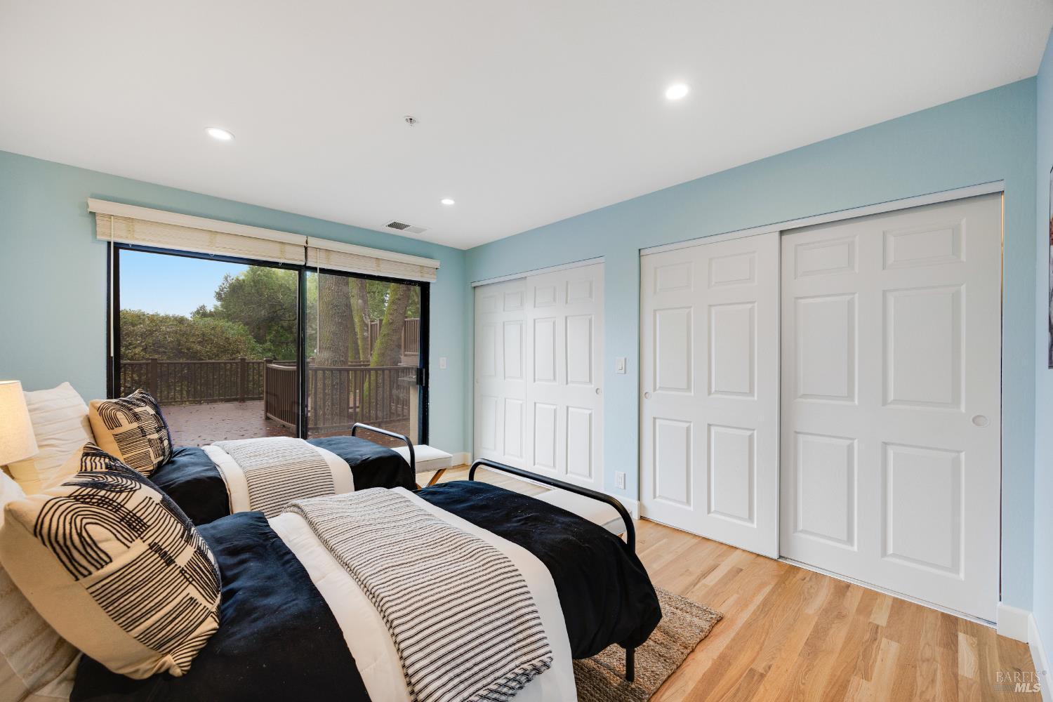 Novato, California, 94947, United States, 5 Bedrooms Bedrooms, ,5 BathroomsBathrooms,Residential,For Sale,2009754