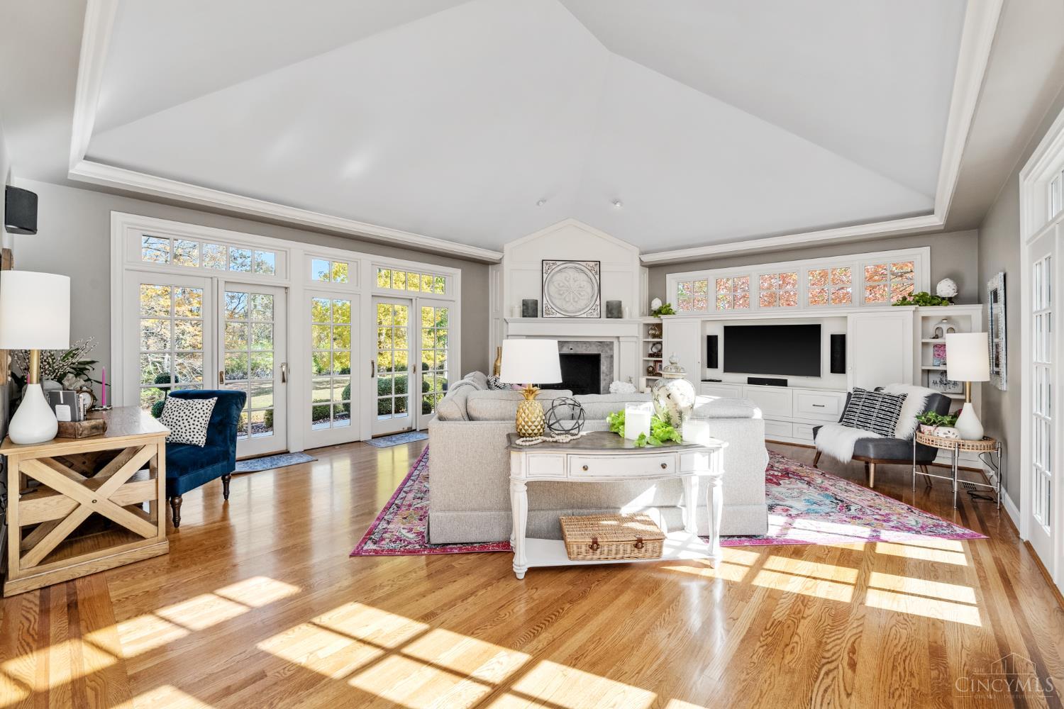 Indian Hill, Ohio, 45243, United States, 6 Bedrooms Bedrooms, ,6 BathroomsBathrooms,Residential,For Sale,1988280