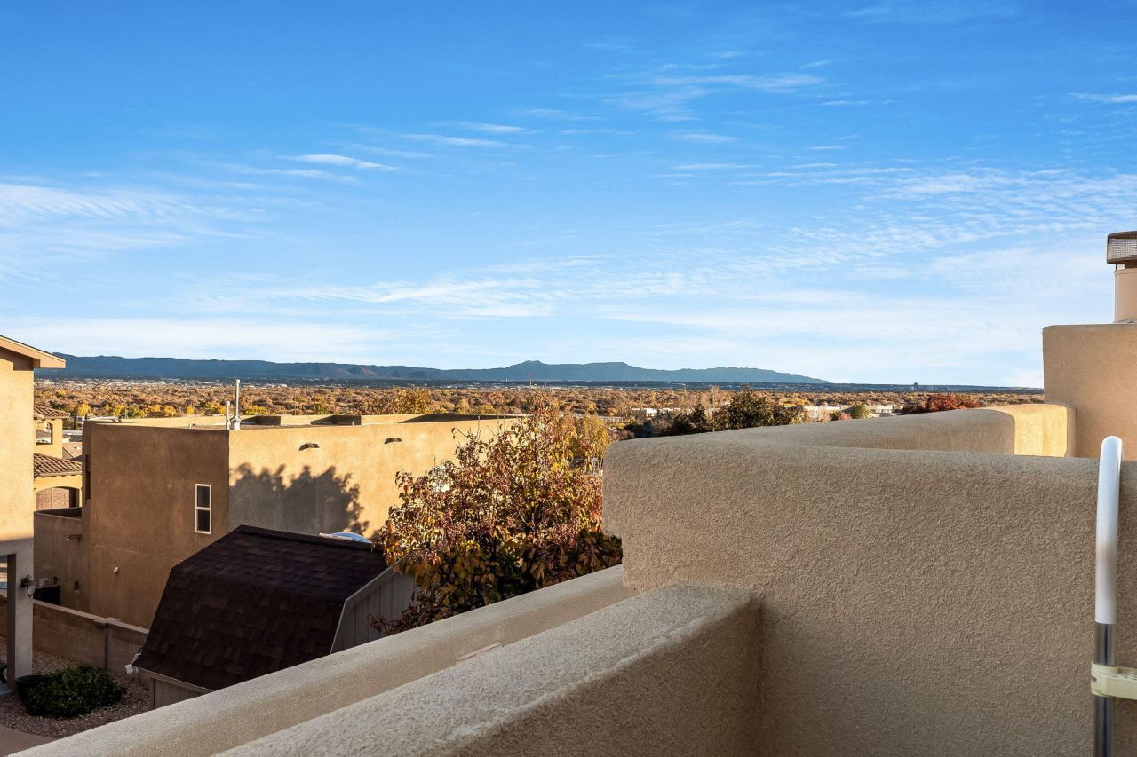 Albuquerque, New Mexico, 87114, United States, 3 Bedrooms Bedrooms, ,3 BathroomsBathrooms,Residential,For Sale,1996892