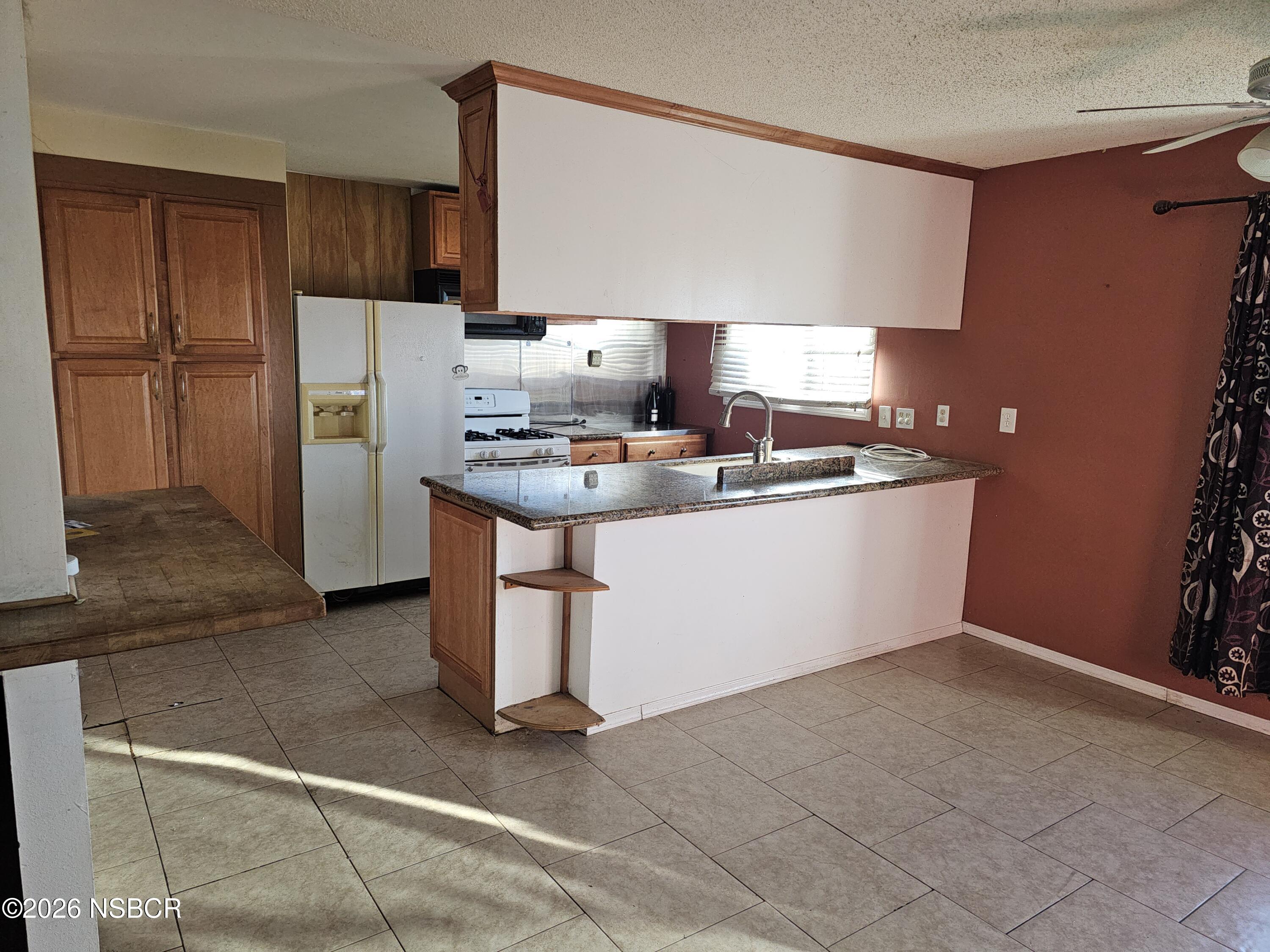 Santa Maria, California, 93455, United States, 3 Bedrooms Bedrooms, ,2 BathroomsBathrooms,Residential,For Sale,2009065