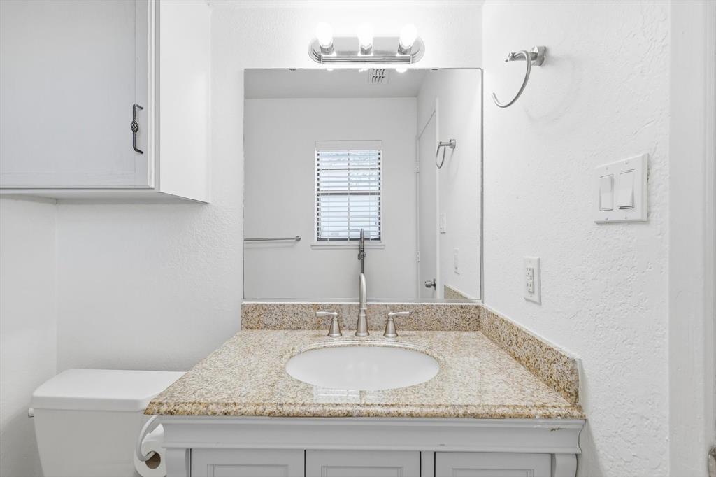 Sanger, Texas, 76266, United States, 3 Bedrooms Bedrooms, ,2 BathroomsBathrooms,Residential,For Sale,1995373