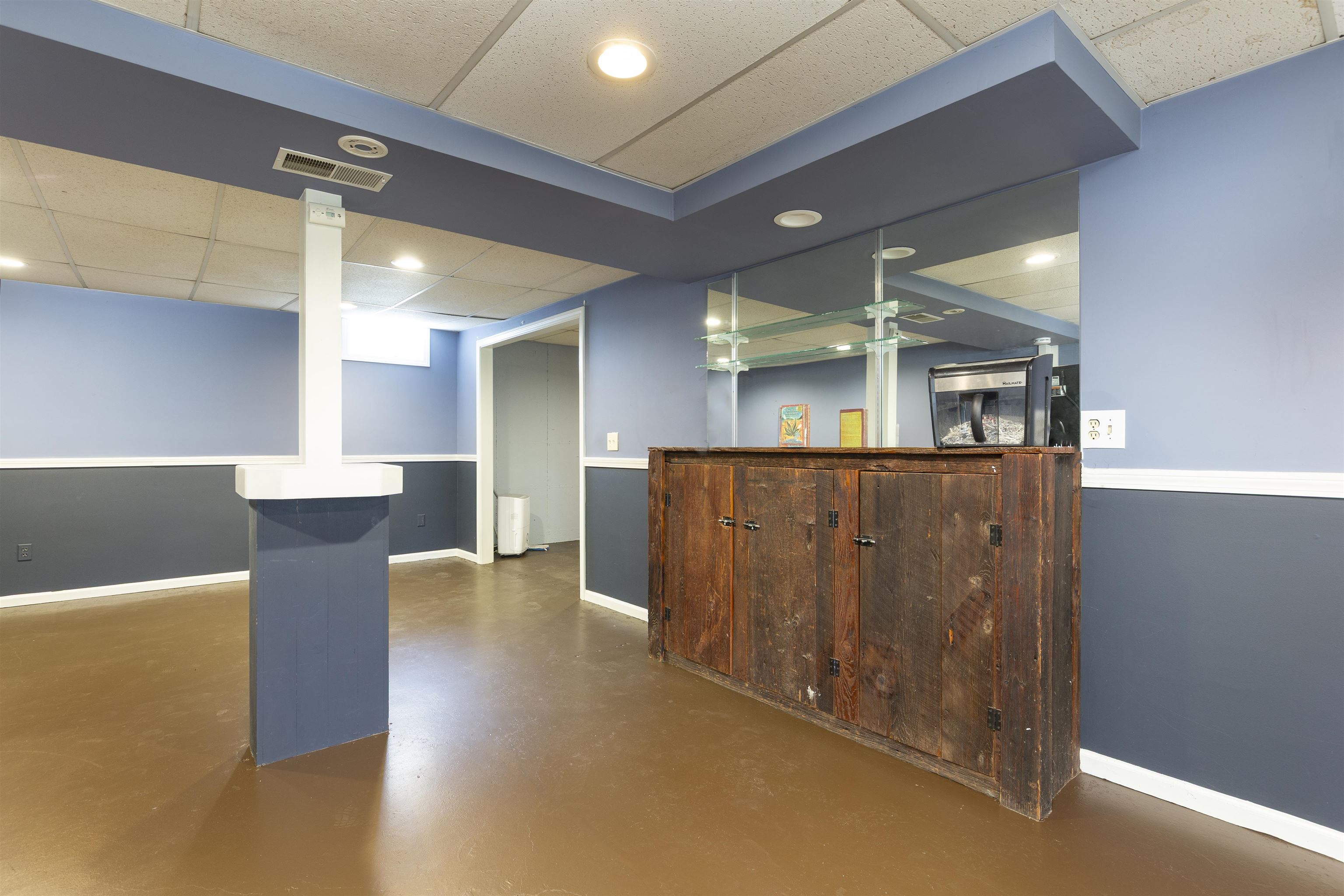 Lebanon, New Hampshire, 03755, United States, 3 Bedrooms Bedrooms, ,2 BathroomsBathrooms,Residential,For Sale,1962612