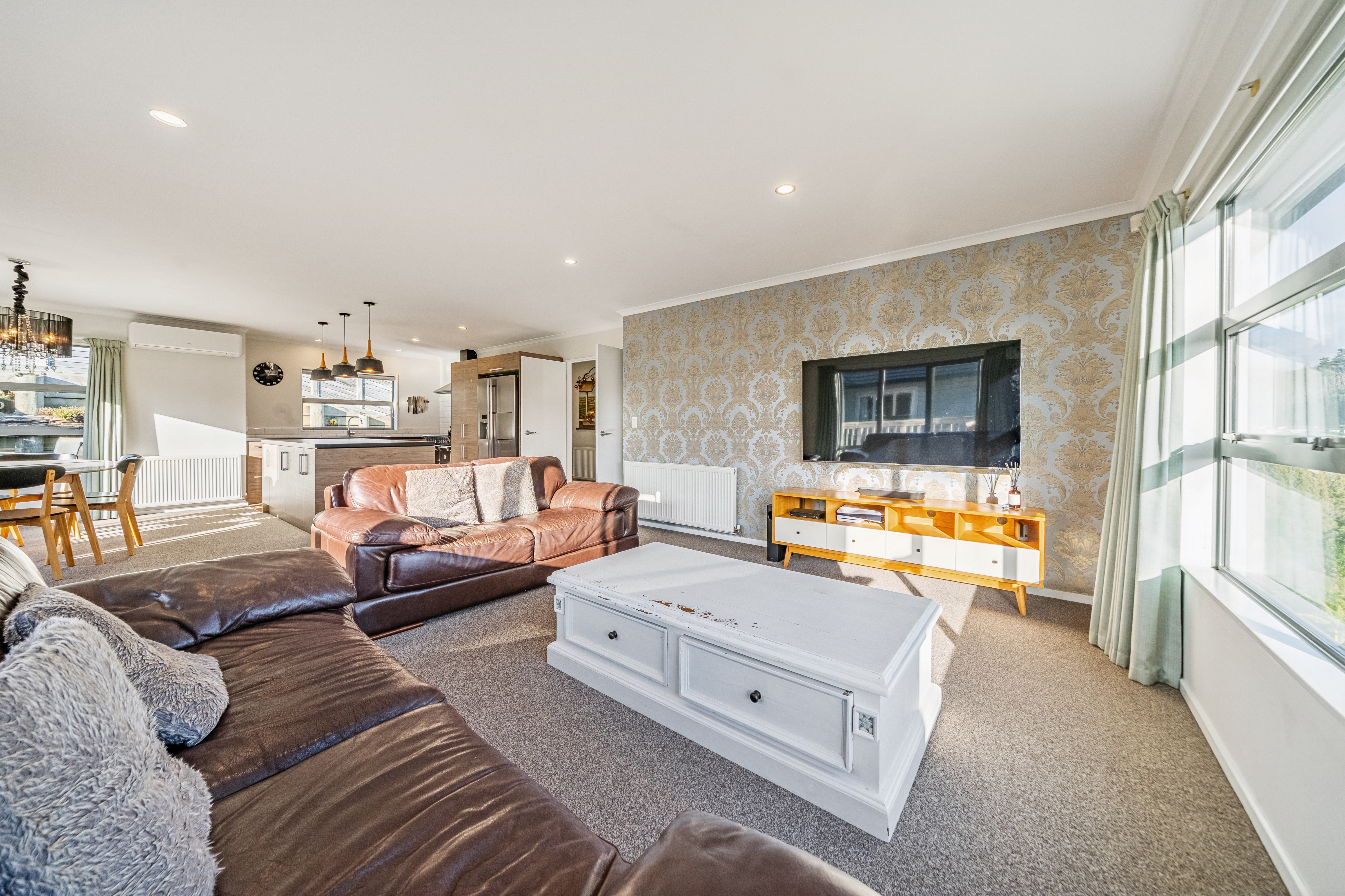 6 Bluejacket Place, Whitby, Porirua - 物件實景