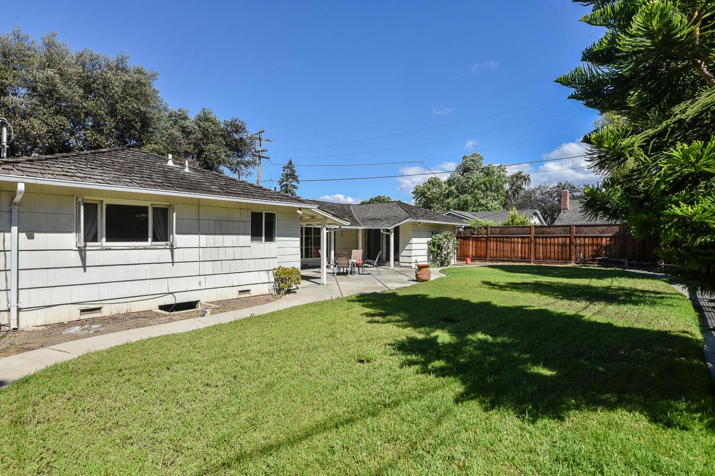 San Jose - Willow Glen, California, 95125, United States, 3 Bedrooms Bedrooms, ,2 BathroomsBathrooms,Residential,For Sale,1740132
