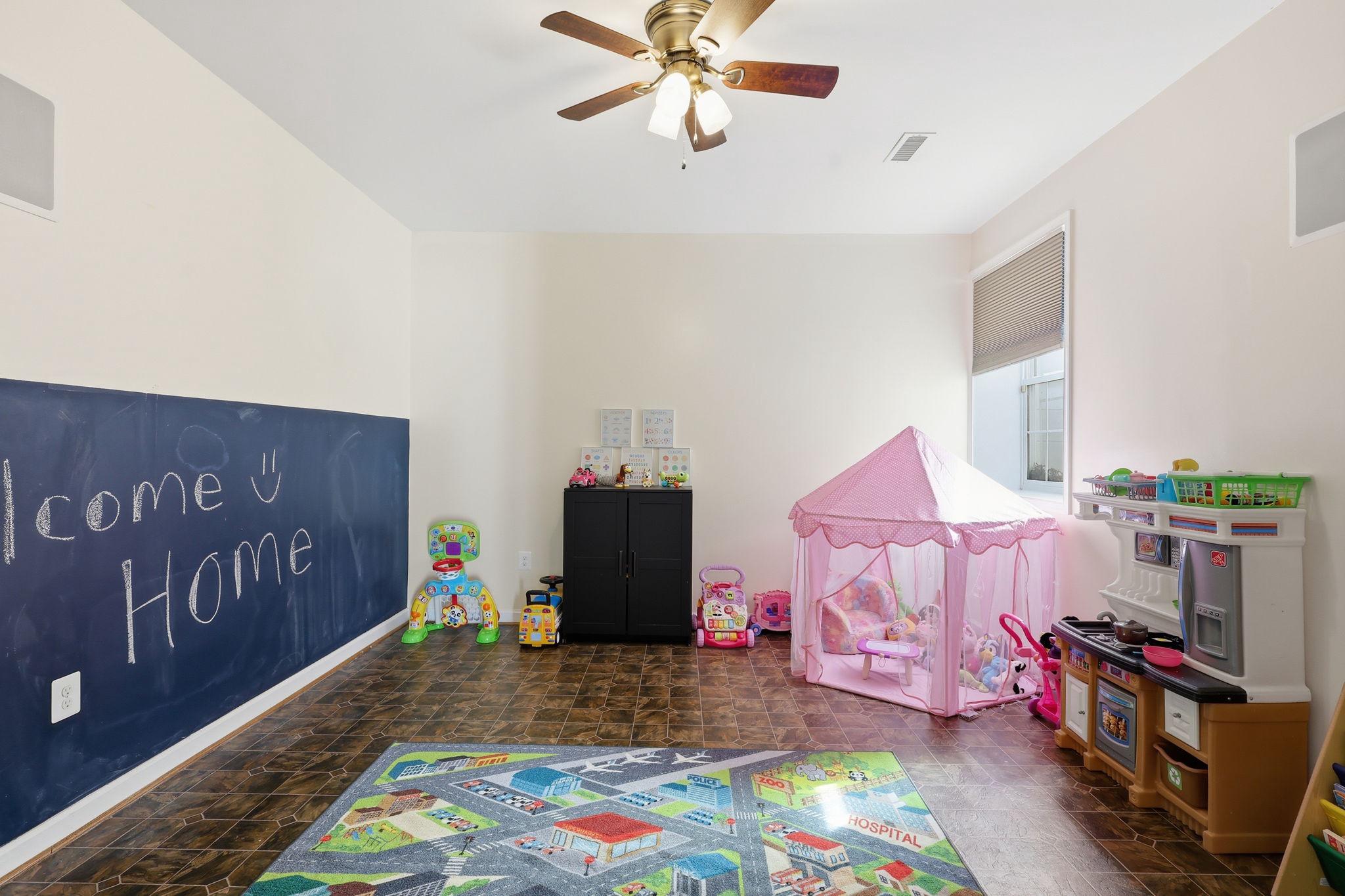  18805 Hundred Acre Lane, Triangle, VA, 22172 - 物件實景