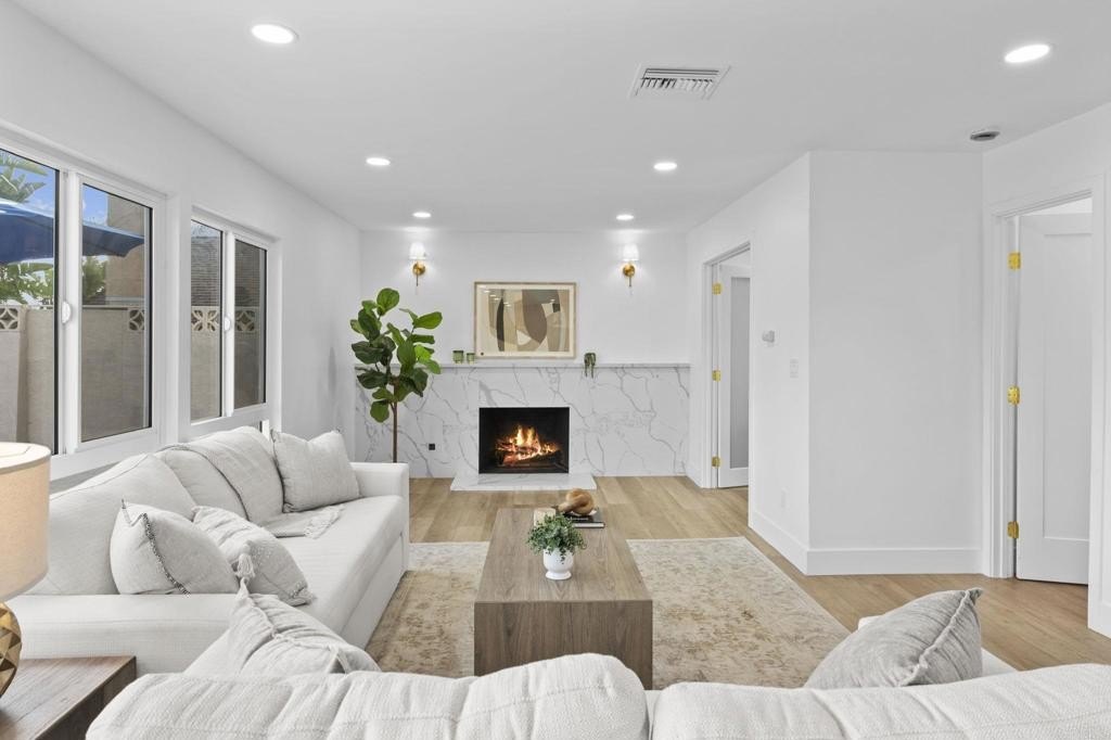 Chula Vista, California, 91911, United States, 5 Bedrooms Bedrooms, ,3 BathroomsBathrooms,Residential,For Sale,2000991